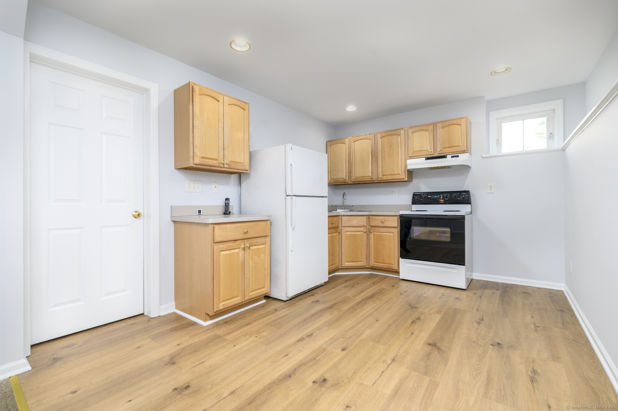 117 Middlebrooks, Trumbull, Connecticut 06611