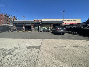 Homes for sale in Bridgeport, CT | 954 Park Ave, Bridgeport, CT 06604 | MLS# 24091304