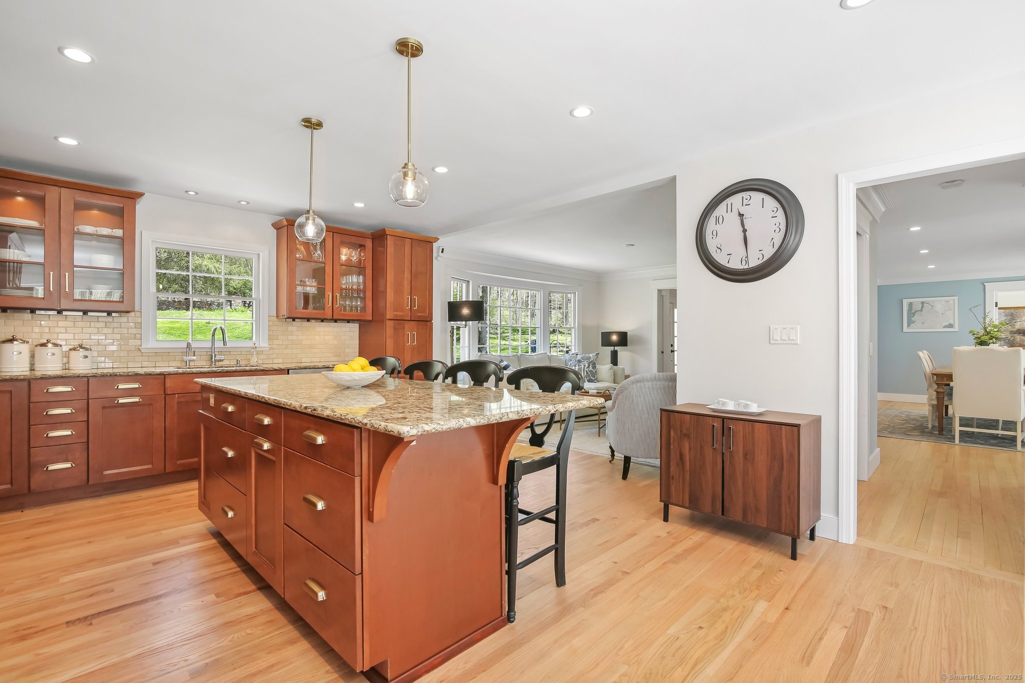286 Indian Rock, New Canaan, Connecticut 06840