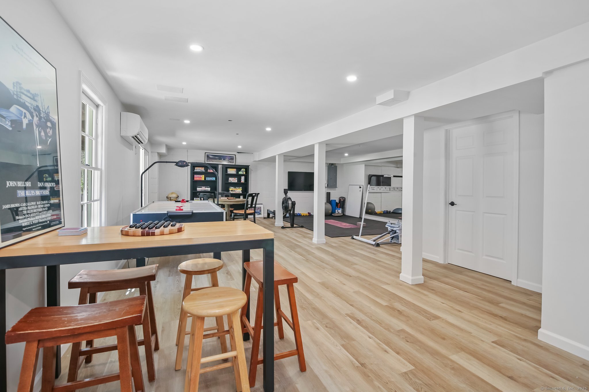 286 Indian Rock, New Canaan, Connecticut 06840