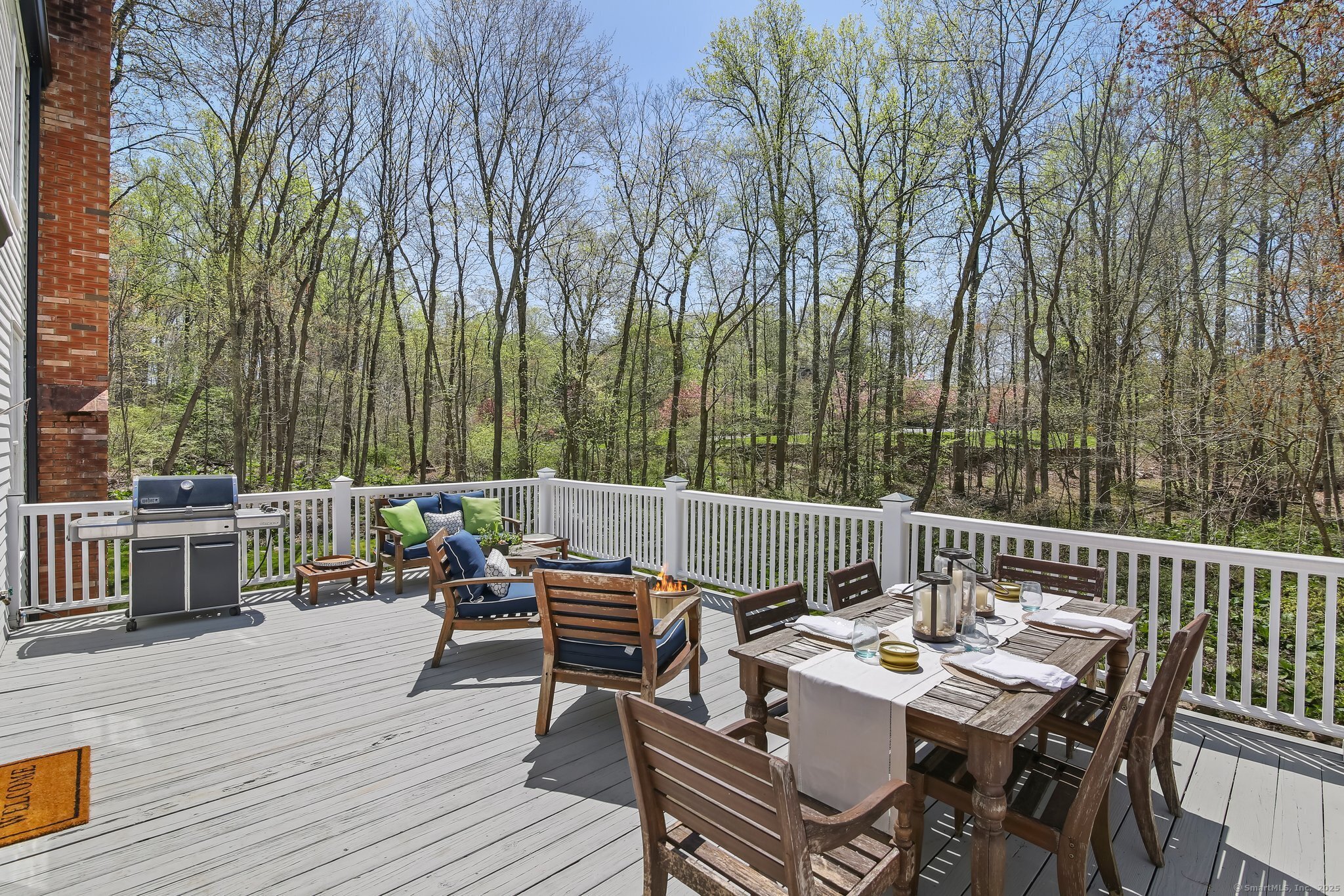 286 Indian Rock, New Canaan, Connecticut 06840
