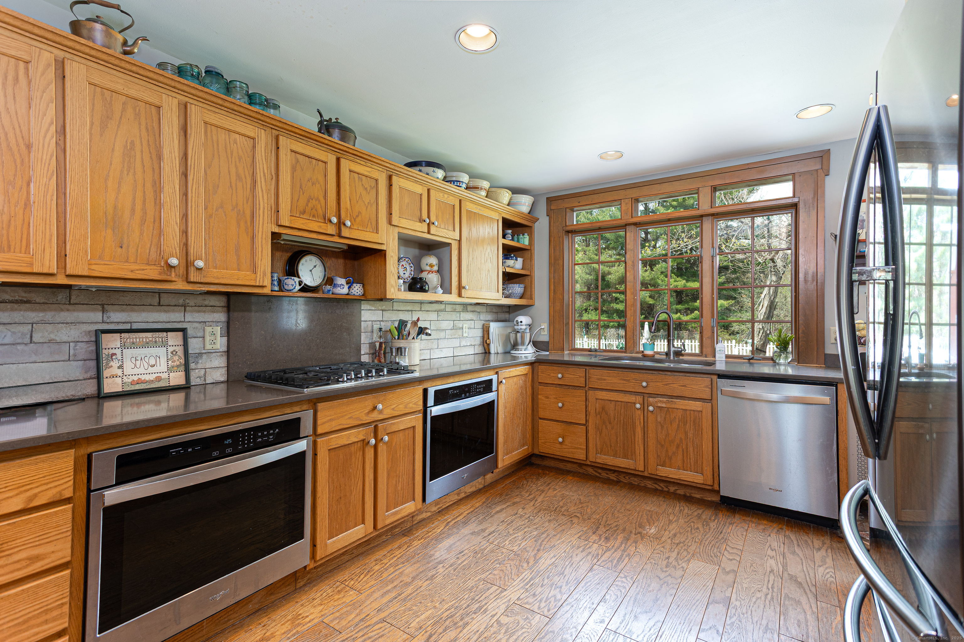 1115 Monroe, Monroe, Connecticut 06468
