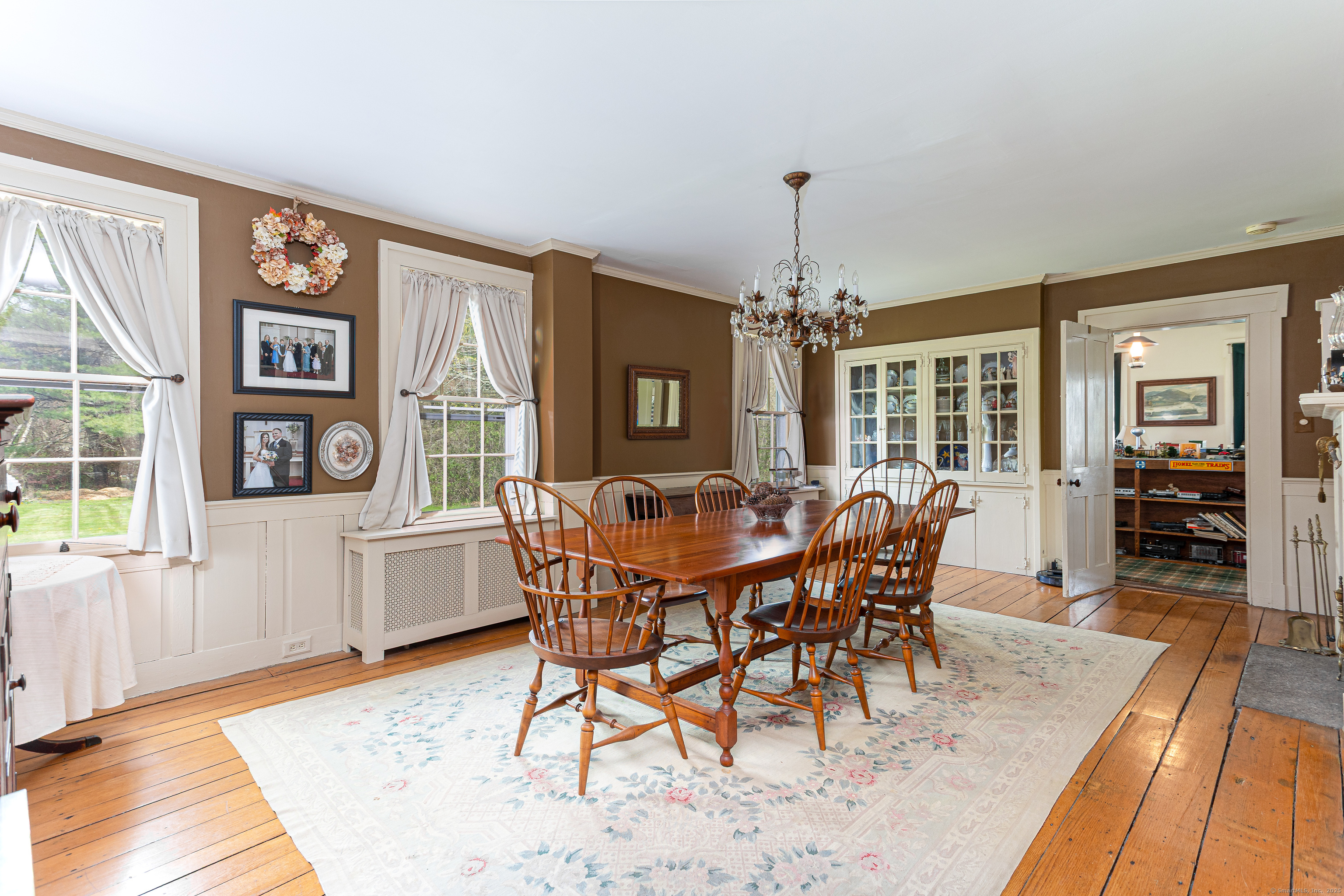 1115 Monroe, Monroe, Connecticut 06468