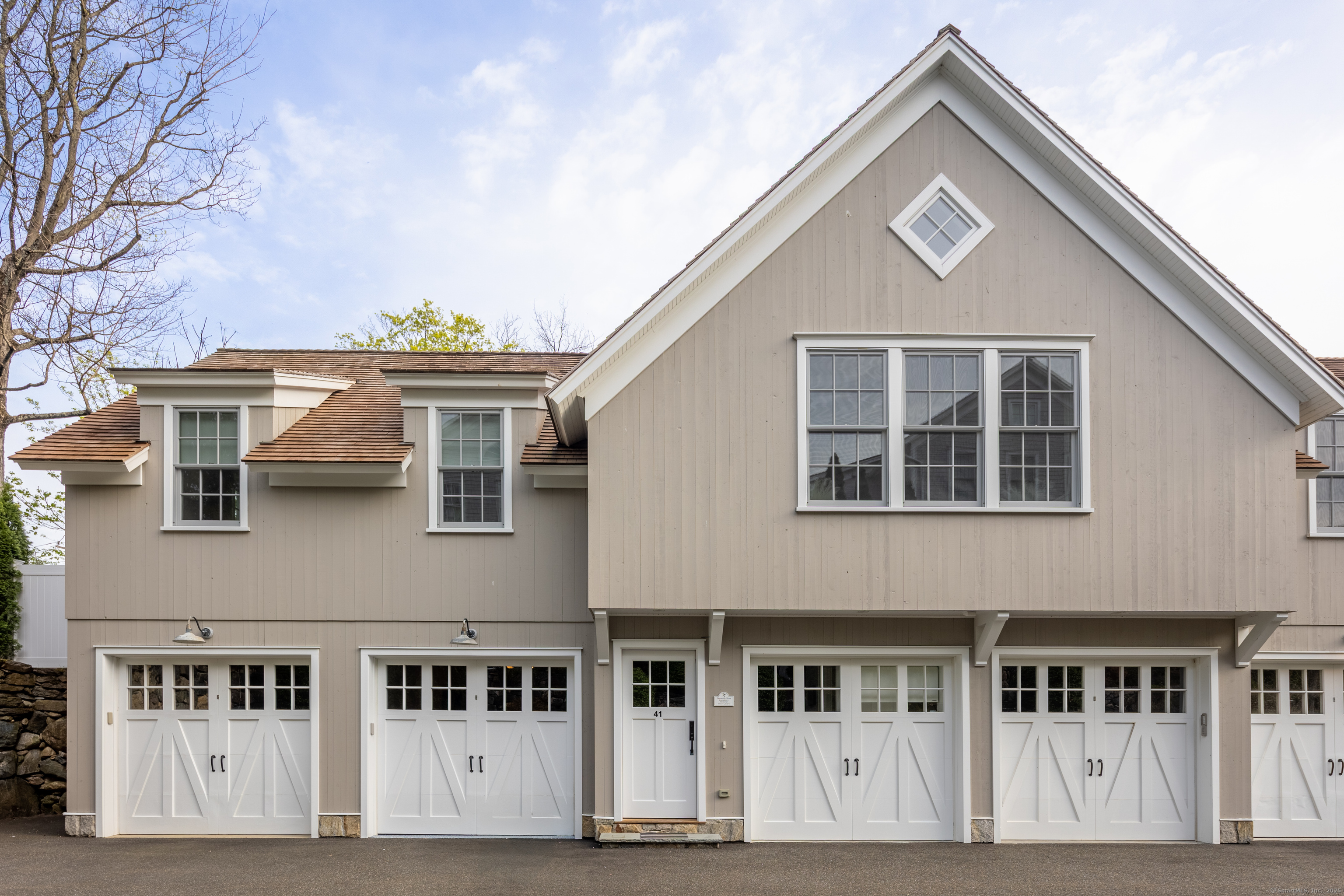41 Jelliff Mill, New Canaan, Connecticut 06840