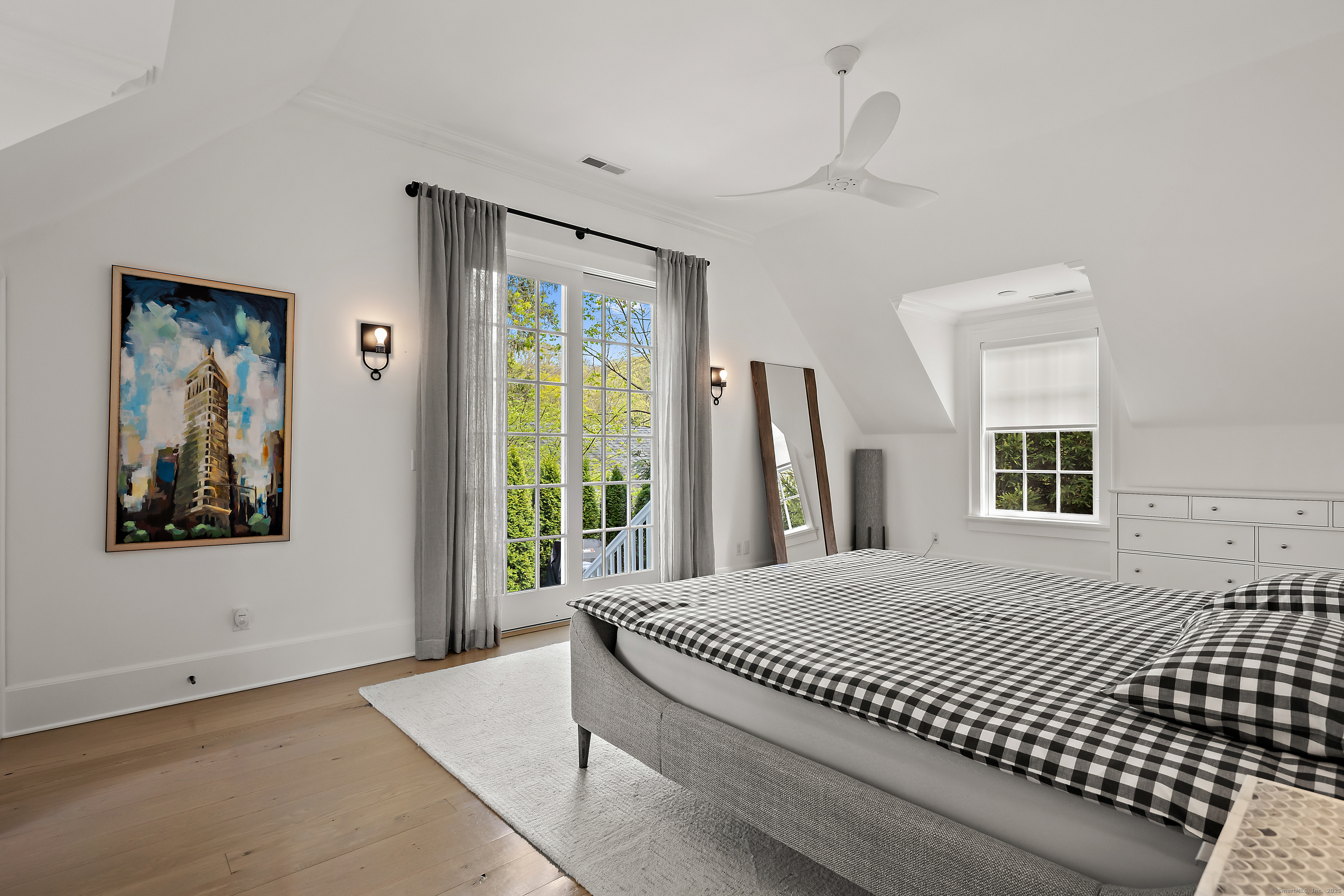 41 Jelliff Mill, New Canaan, Connecticut 06840