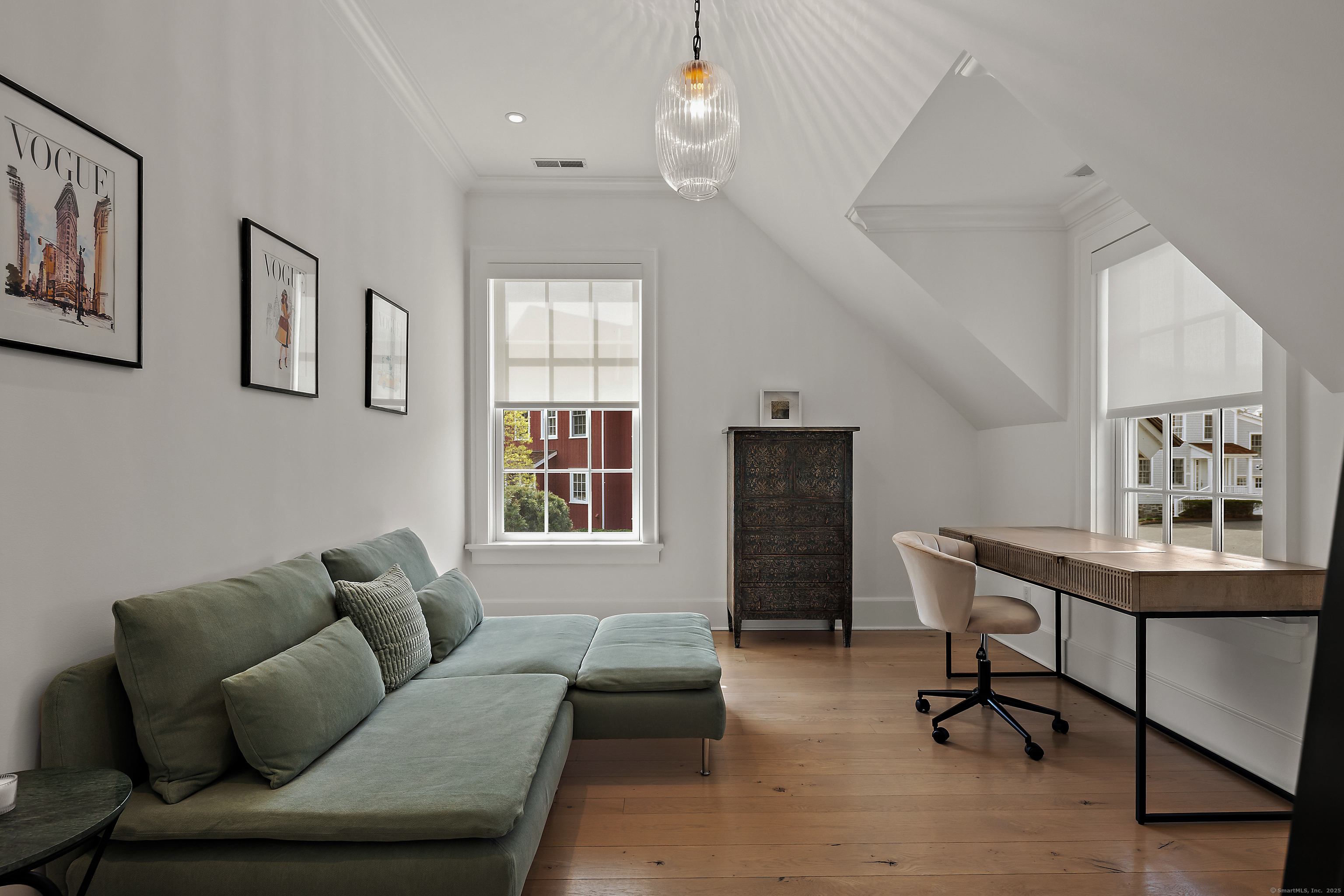 41 Jelliff Mill, New Canaan, Connecticut 06840
