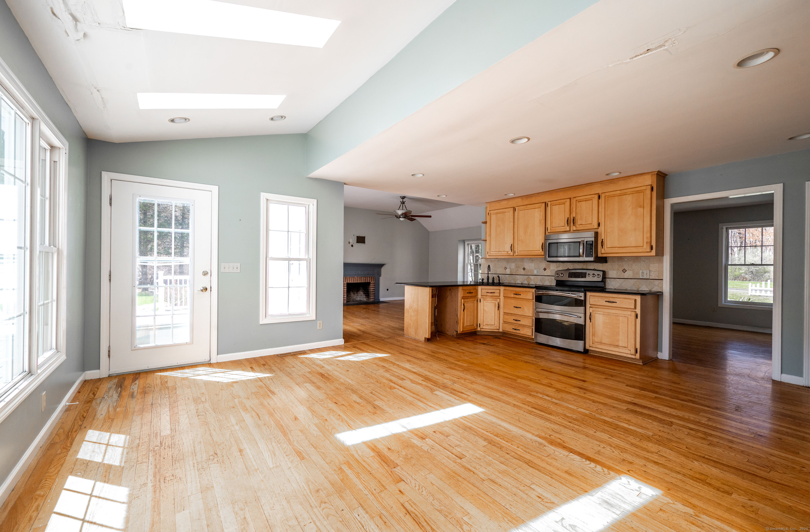 25 Stonegate, Southbury, Connecticut 06488