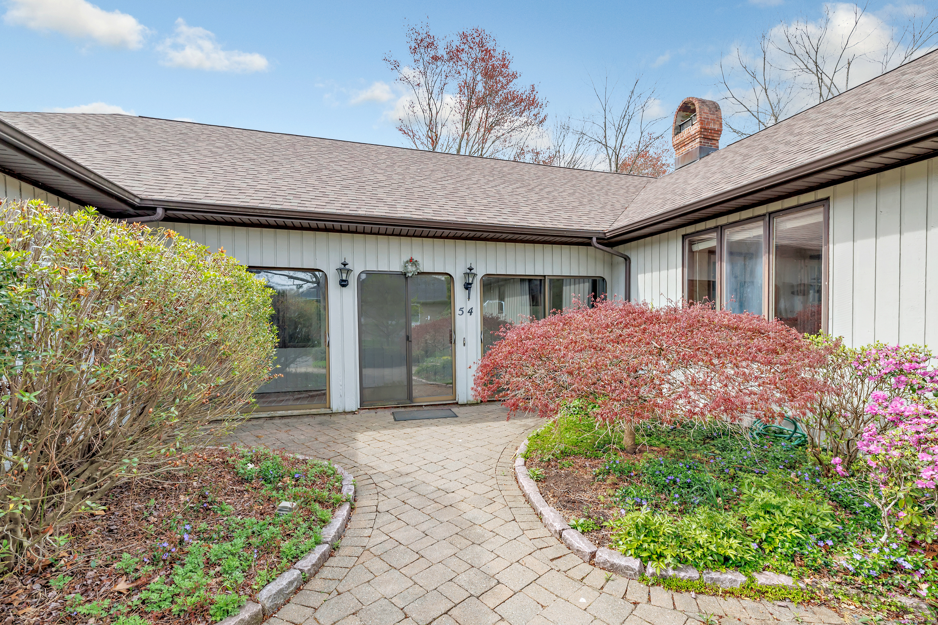 54 Flint Ridge, Monroe, Connecticut 06468
