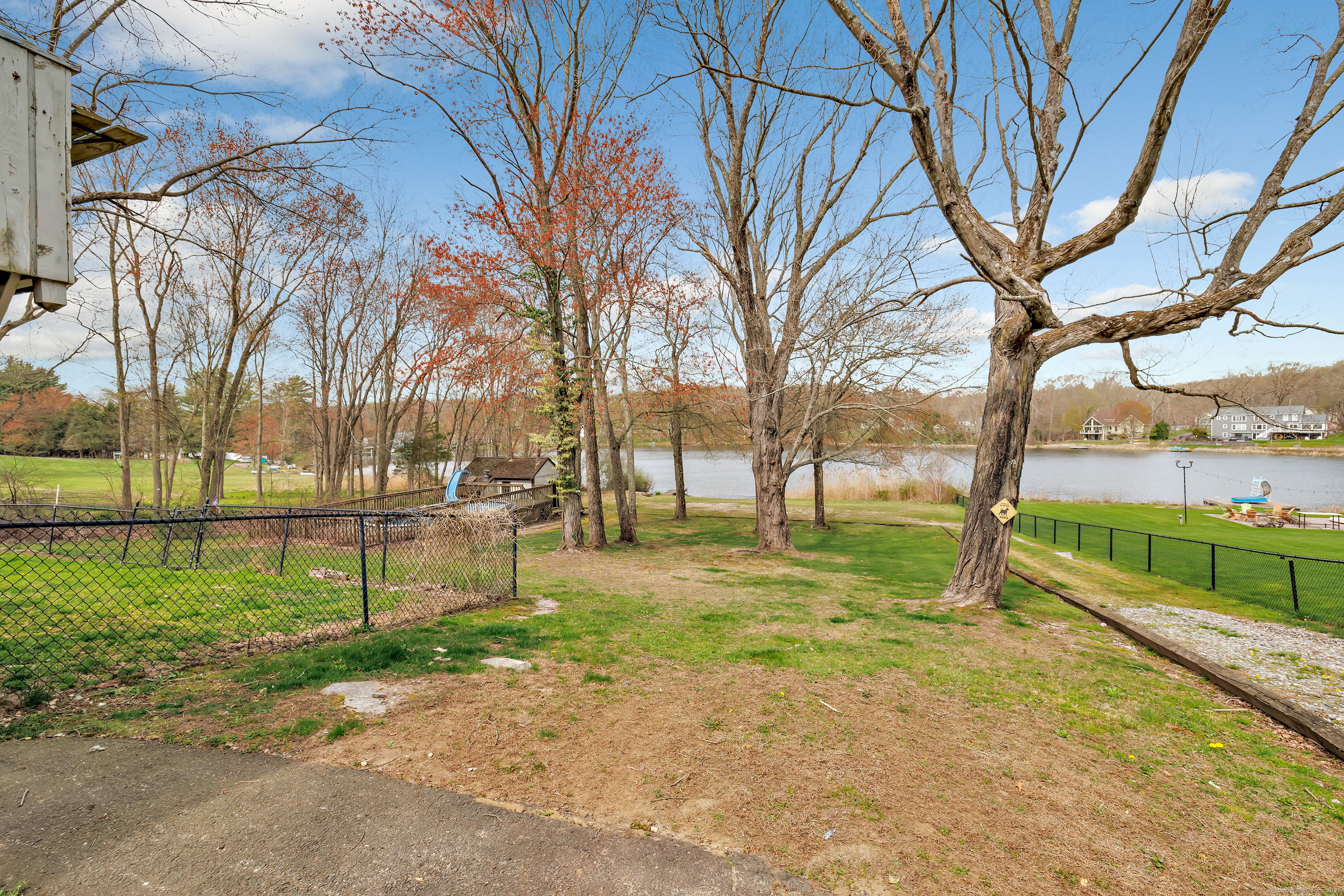 54 Flint Ridge, Monroe, Connecticut 06468