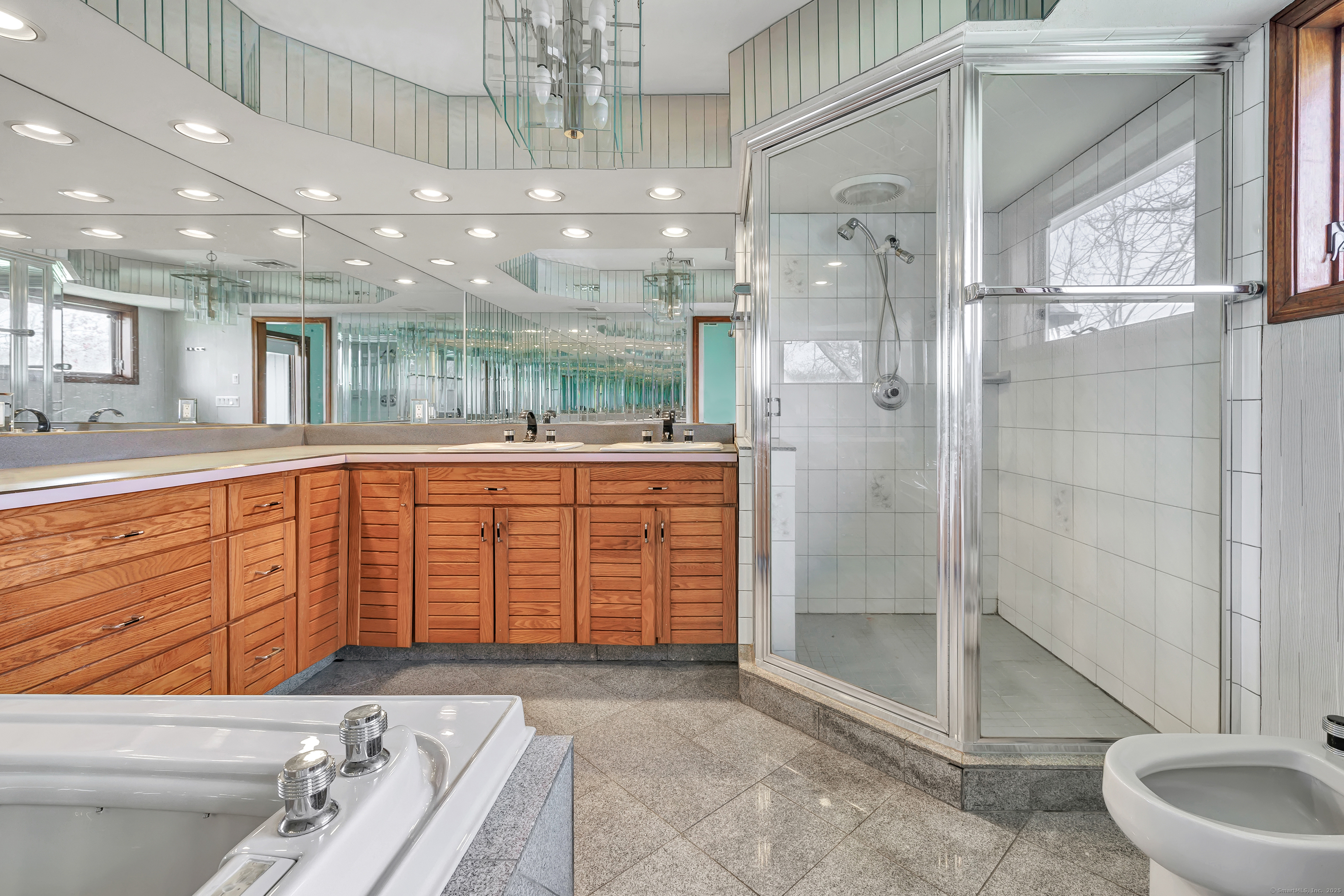 54 Flint Ridge, Monroe, Connecticut 06468