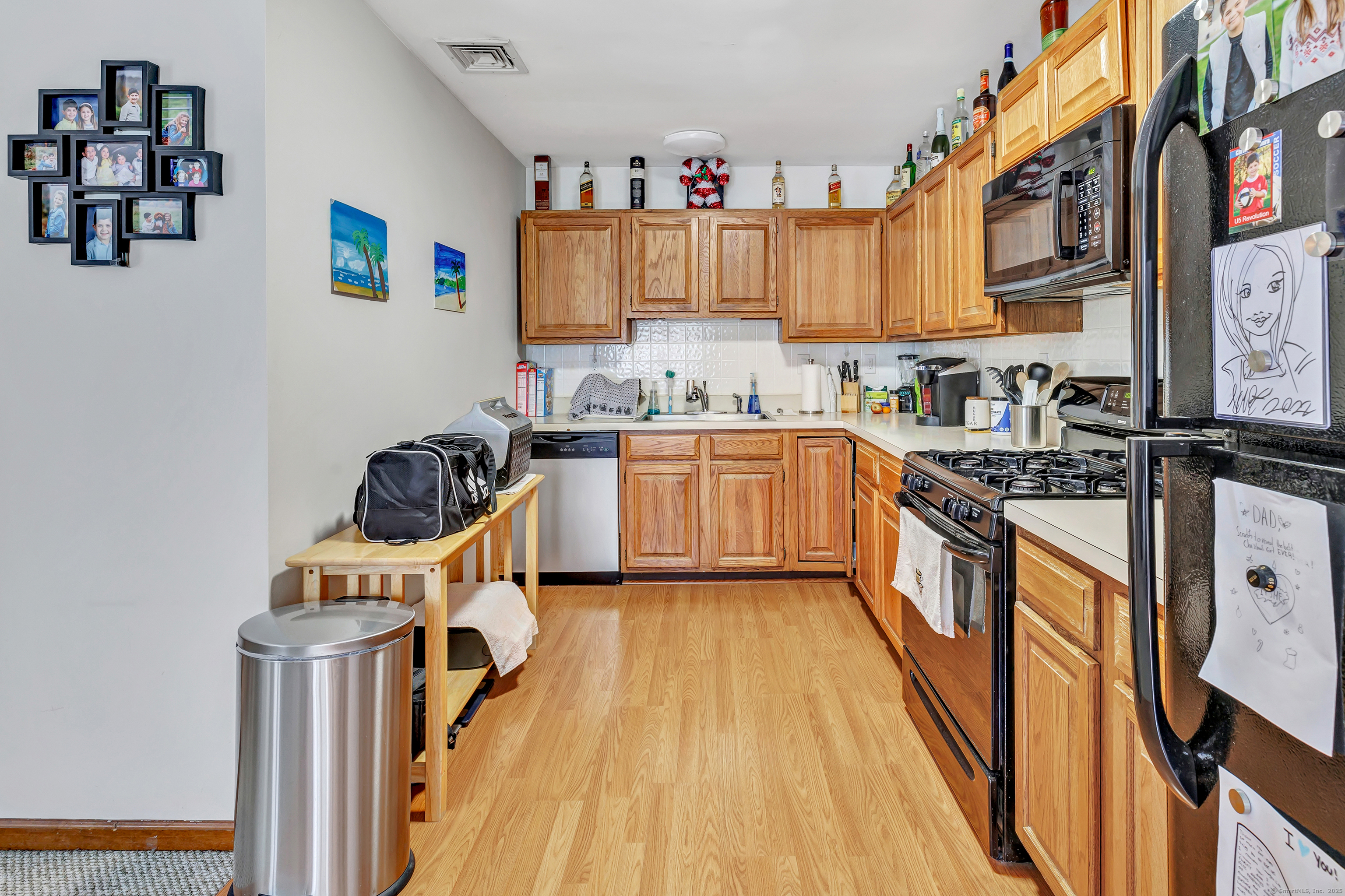 54 Flint Ridge, Monroe, Connecticut 06468