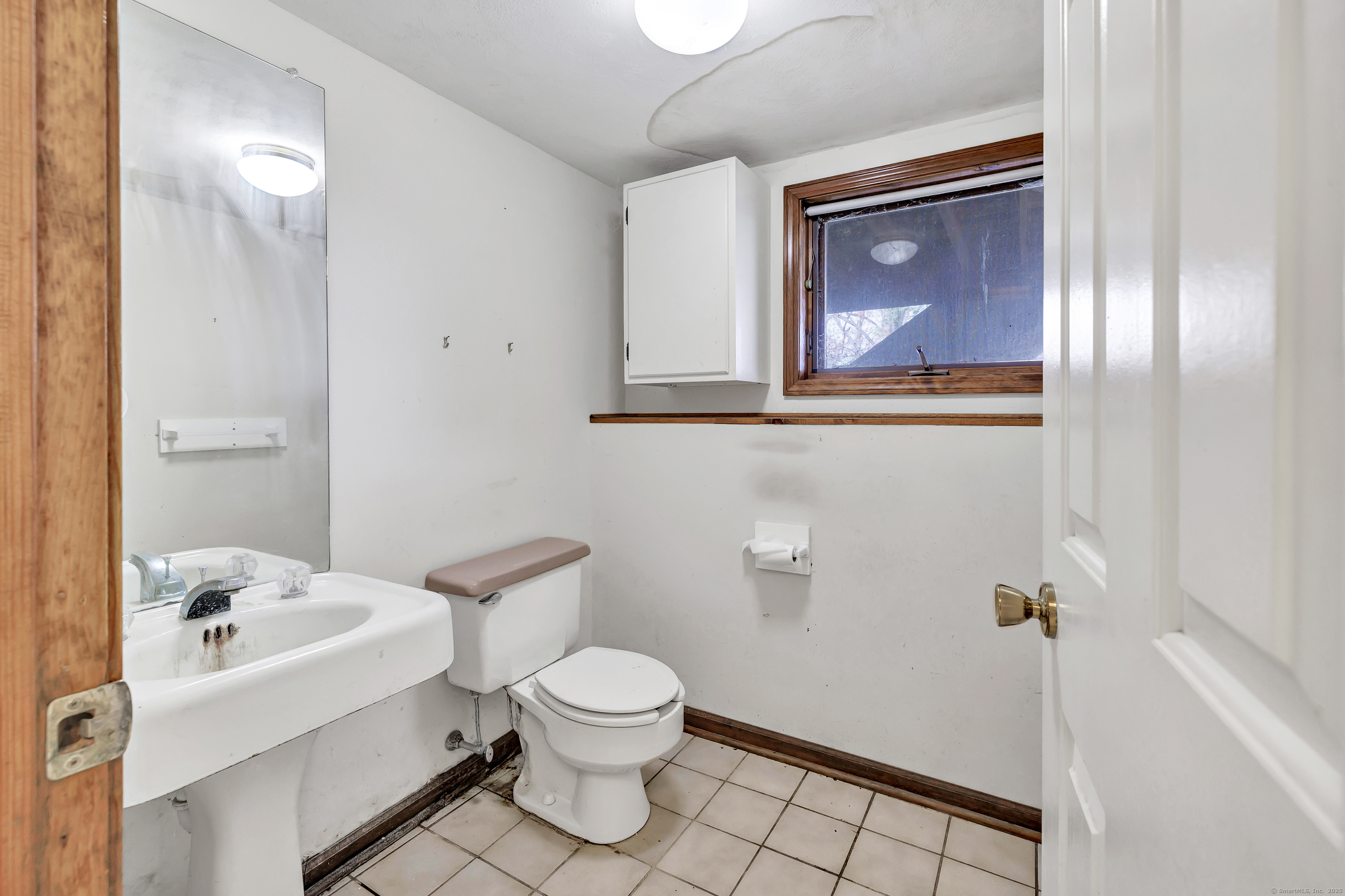 54 Flint Ridge, Monroe, Connecticut 06468