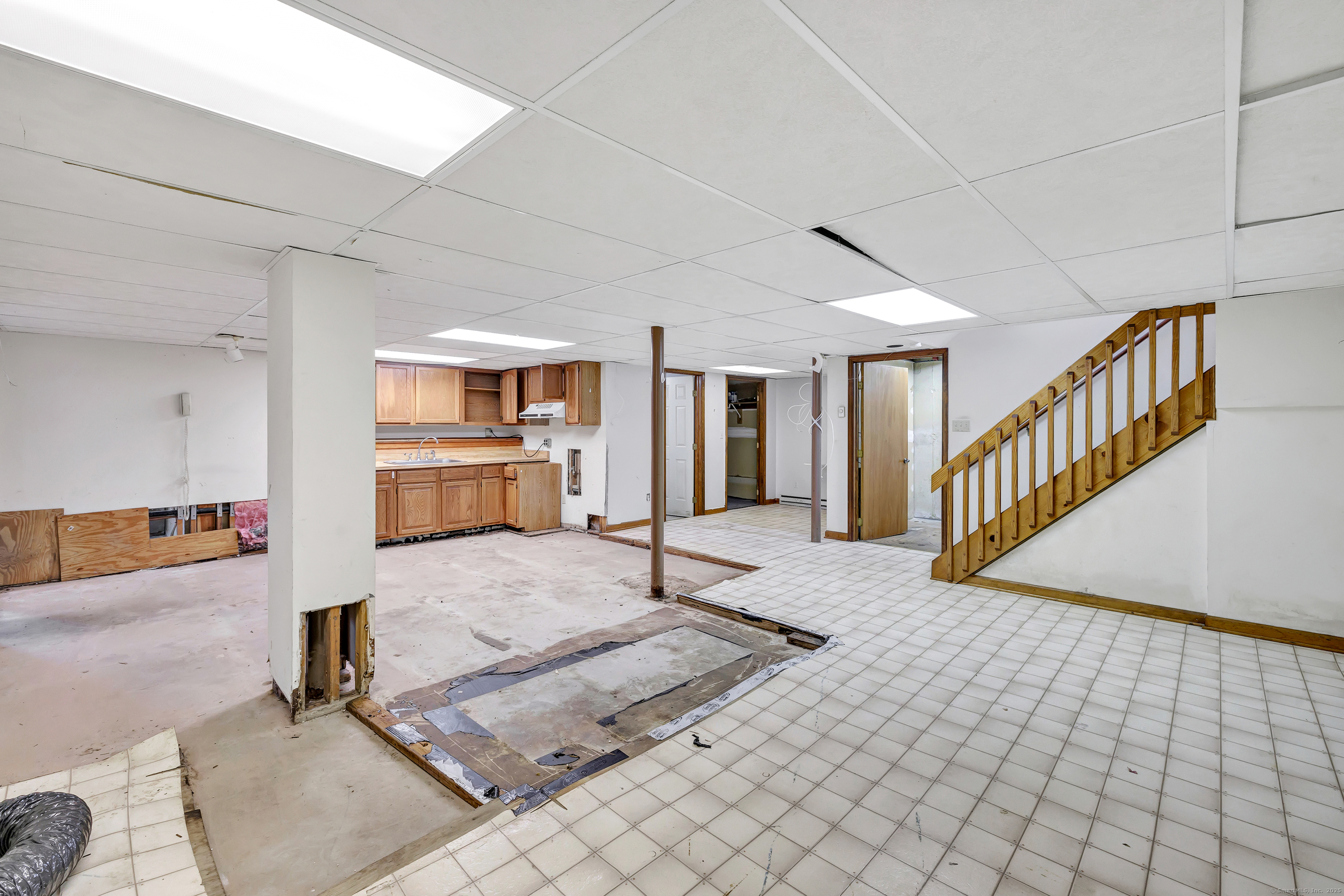 54 Flint Ridge, Monroe, Connecticut 06468