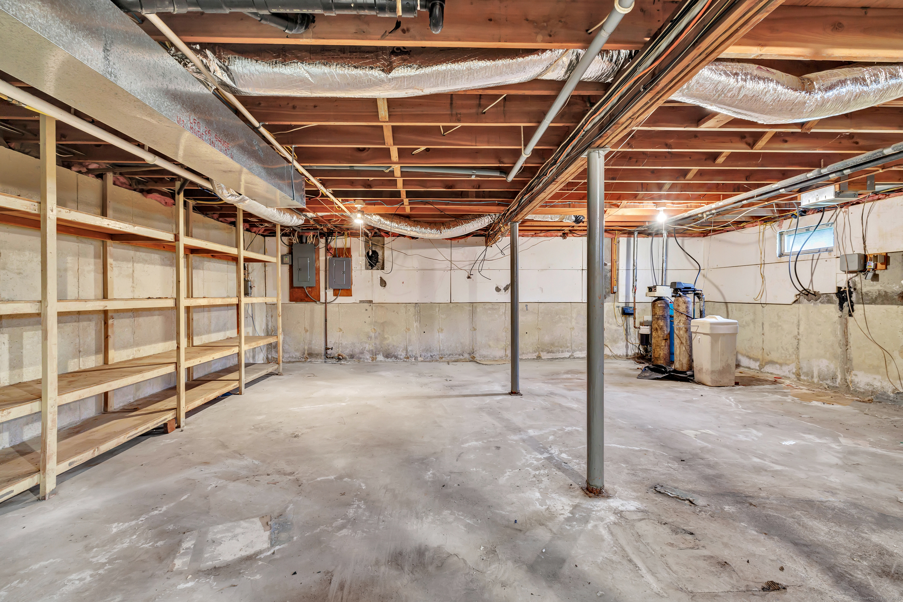 54 Flint Ridge, Monroe, Connecticut 06468