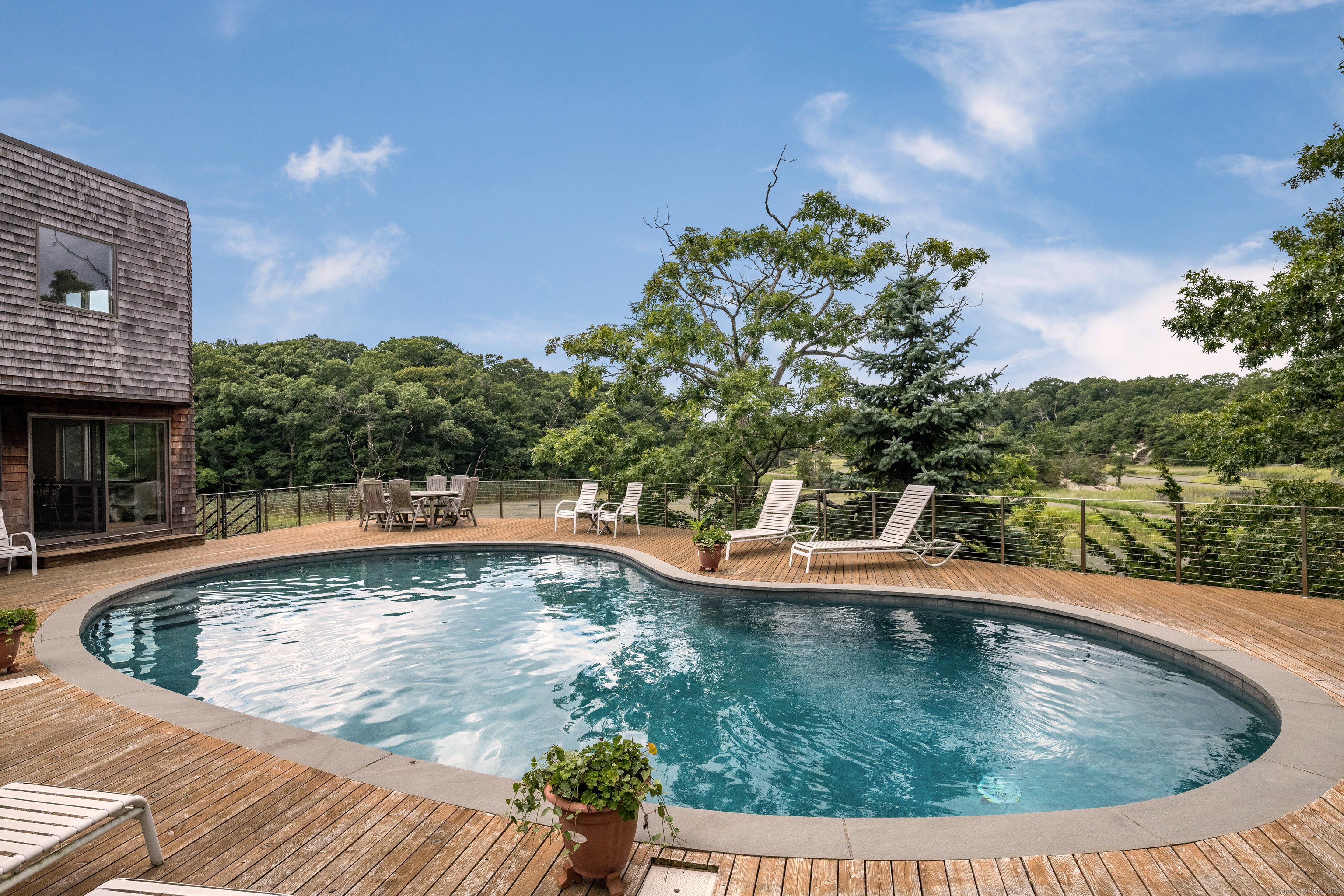 48 Andrews, Guilford, Connecticut 06437
