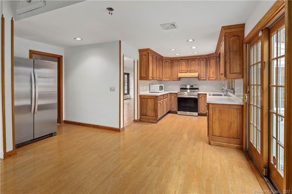 15 Honey Hill, Norwalk, Connecticut 06851