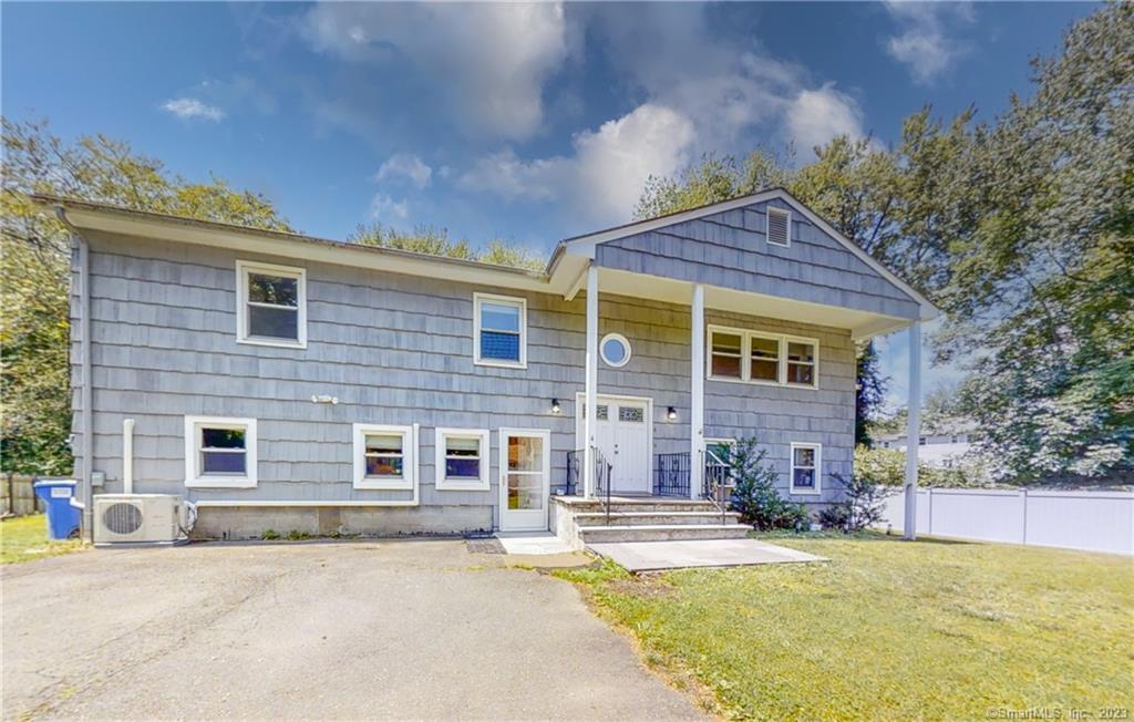 4 Robert, Westport, Connecticut 06880