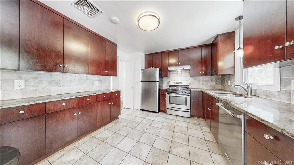 4 Robert, Westport, Connecticut 06880