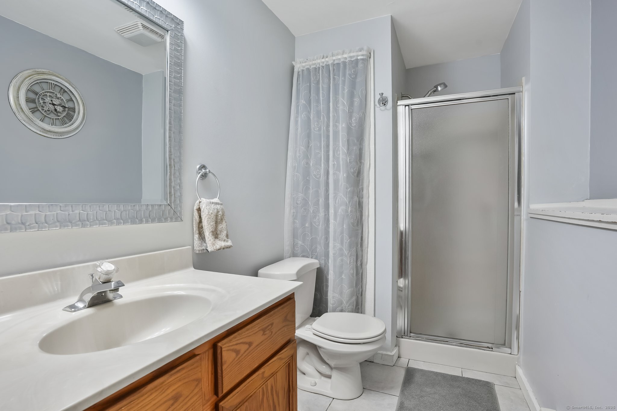 25 Tuxedo, Shelton, Connecticut 06484