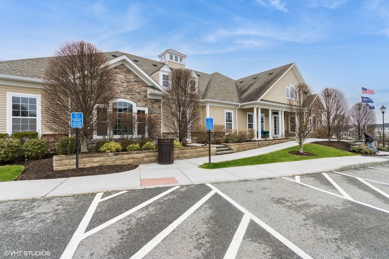 1026 Country View, Danbury, Connecticut 06810