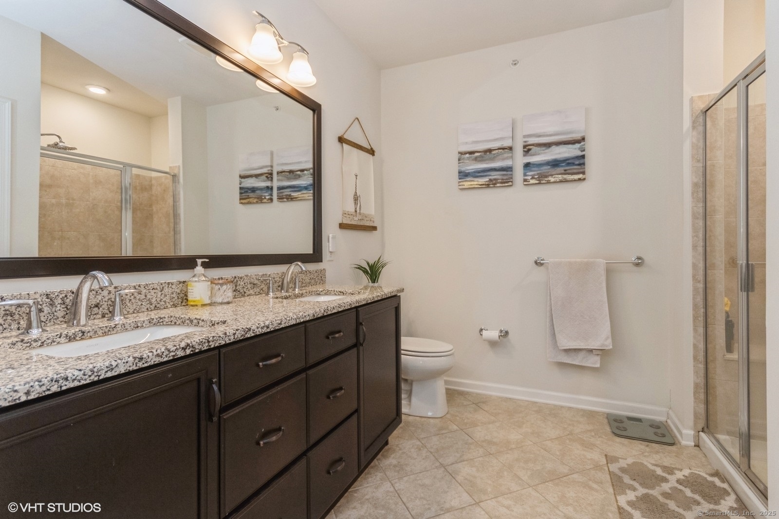 1026 Country View, Danbury, Connecticut 06810