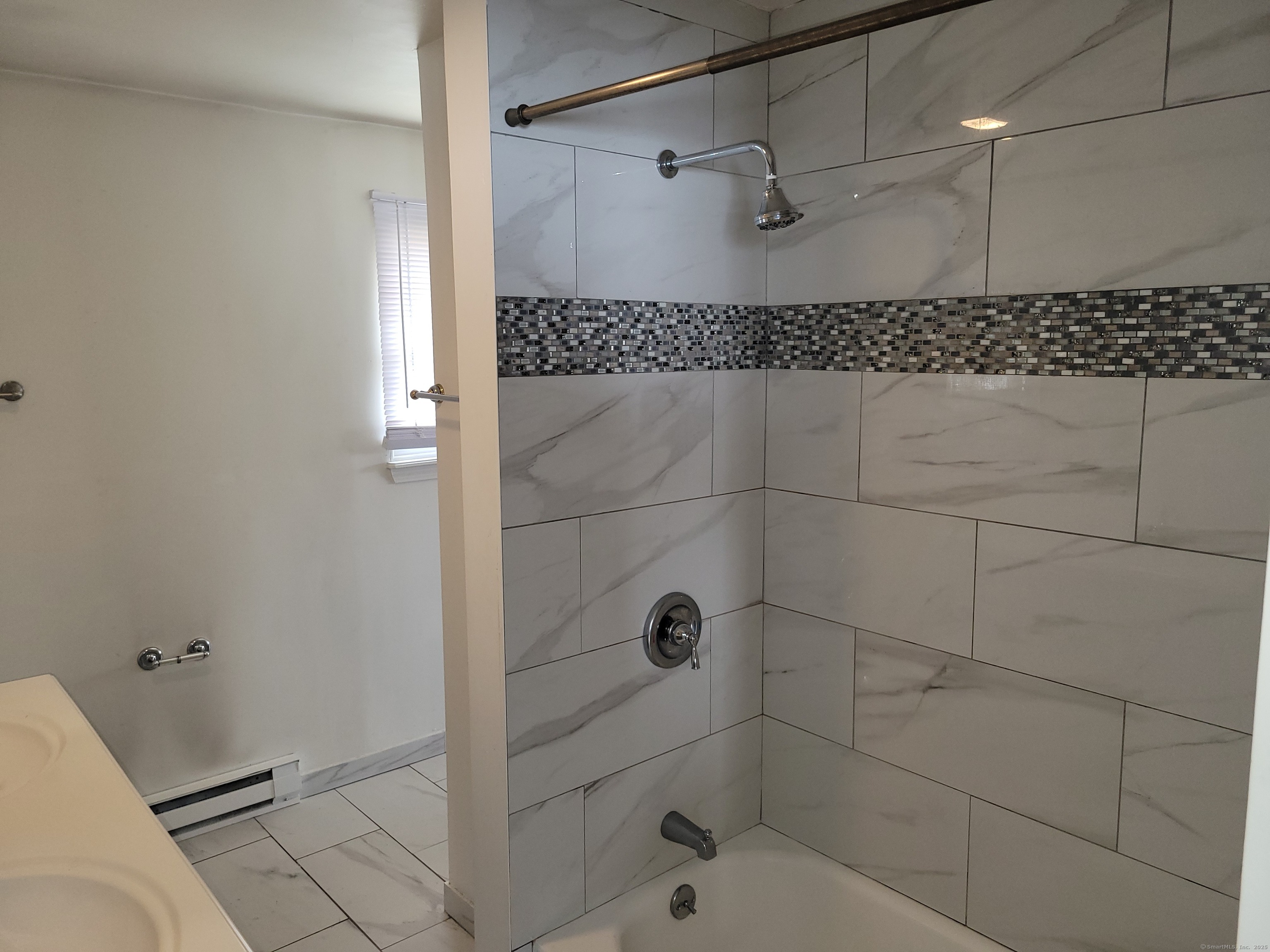 66 Macnamara, Waterbury, Connecticut 06708