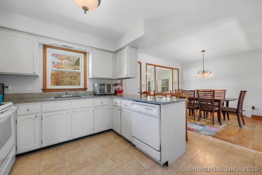 239 Pearl, Seymour, Connecticut 06483