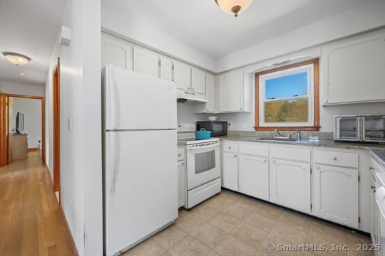 239 Pearl, Seymour, Connecticut 06483