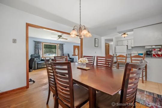 239 Pearl, Seymour, Connecticut 06483