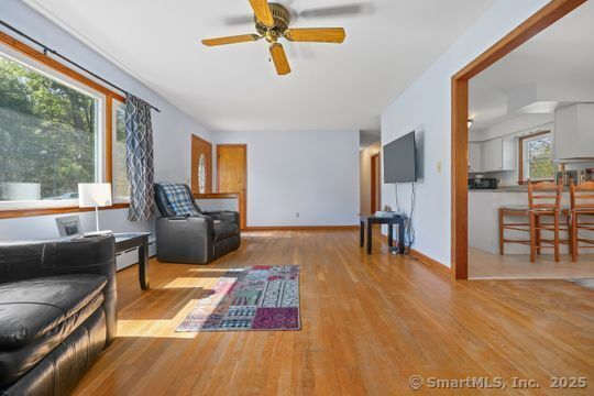 239 Pearl, Seymour, Connecticut 06483