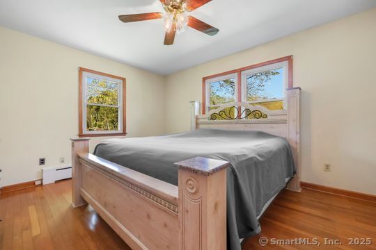 239 Pearl, Seymour, Connecticut 06483