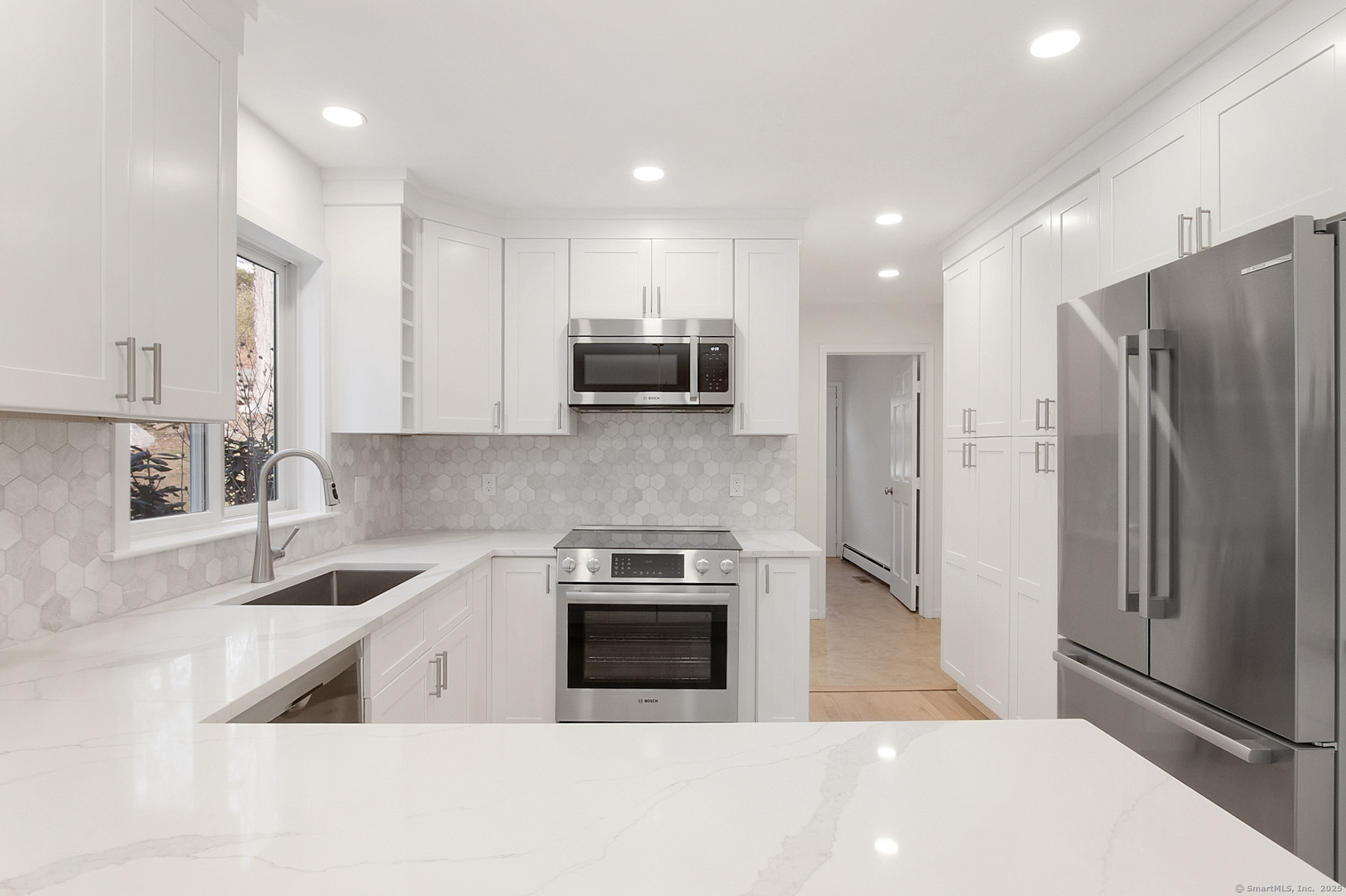 1510 Congress, Fairfield, Connecticut 06825