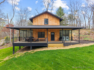 Homes for sale in Clinton, CT | 32 Cream Pot Rd, Clinton, CT 06413 | MLS# 24091533