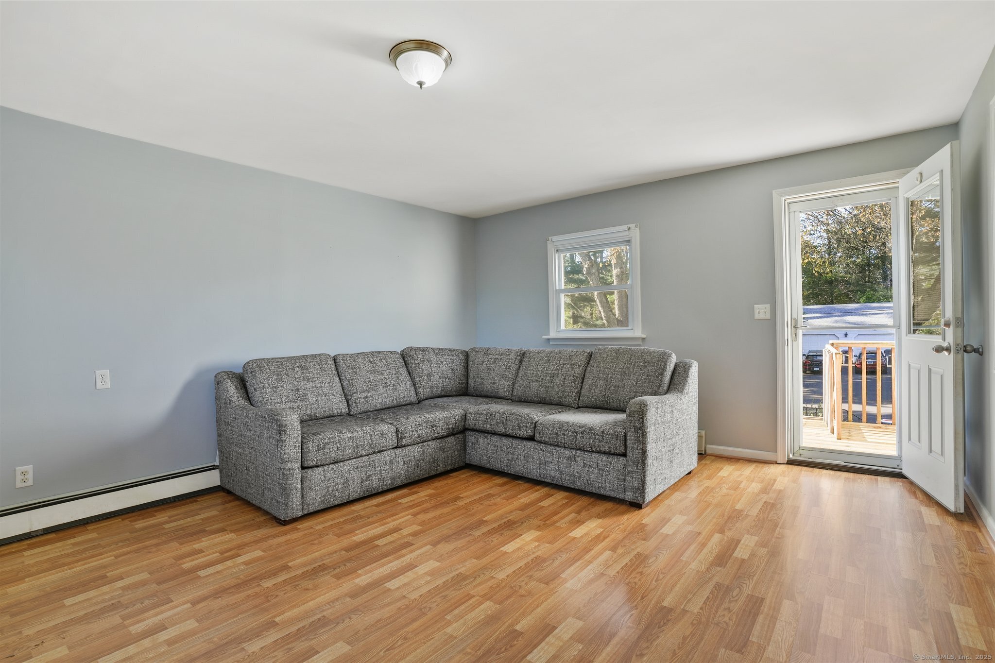83 Guilford, Trumbull, Connecticut 06611