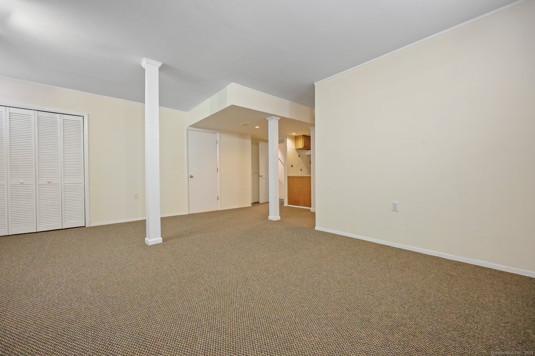 81 Pemberwick, Greenwich, Connecticut 06831