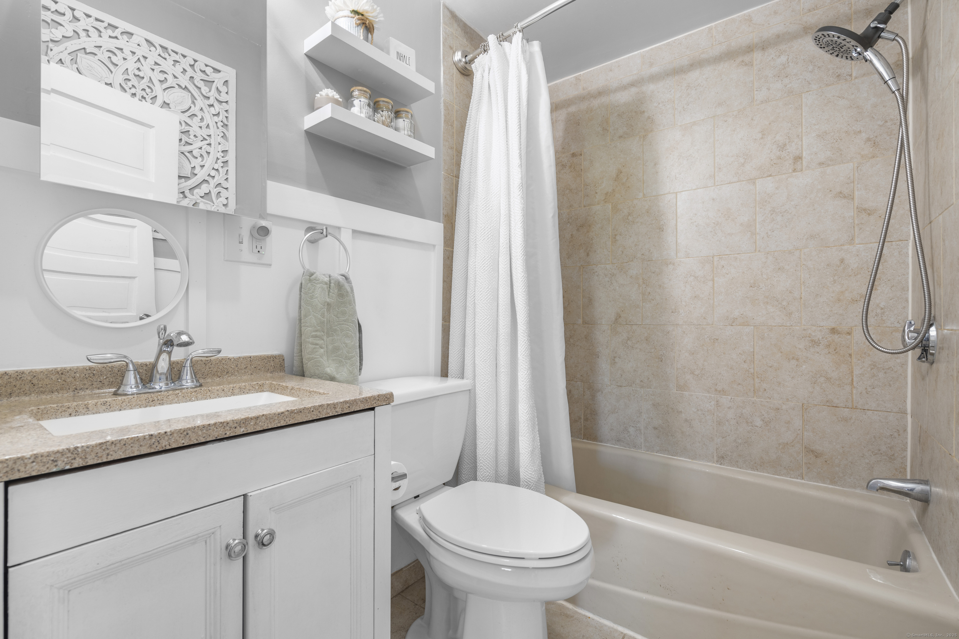 145 Quinnipiac, North Haven, Connecticut 06473