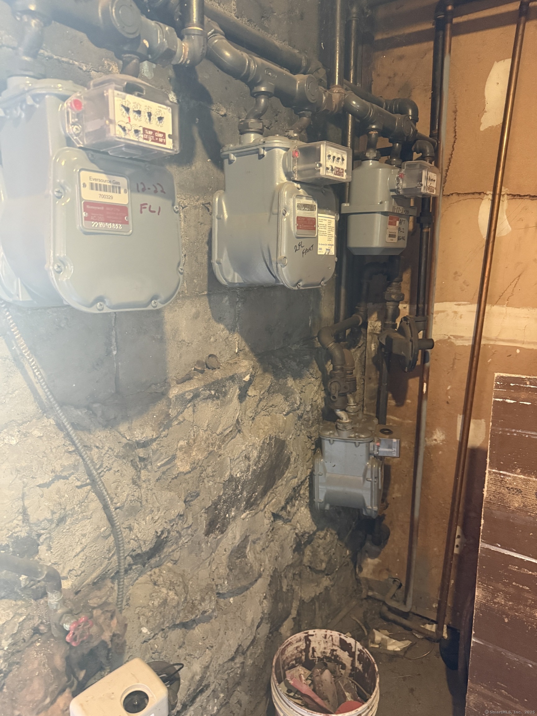 48 High, Naugatuck, Connecticut 06770
