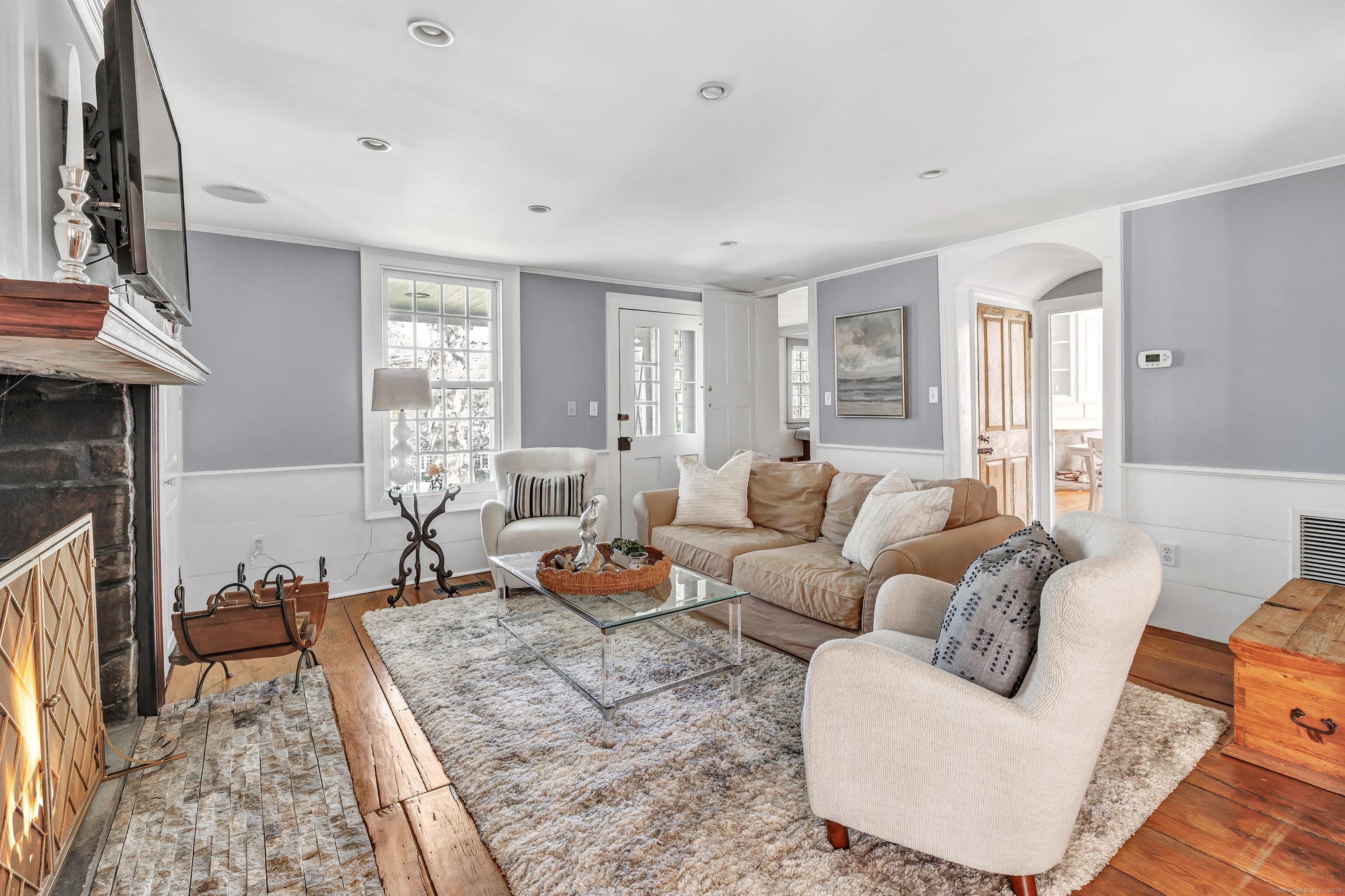 385 Brookside, Fairfield, Connecticut 06824