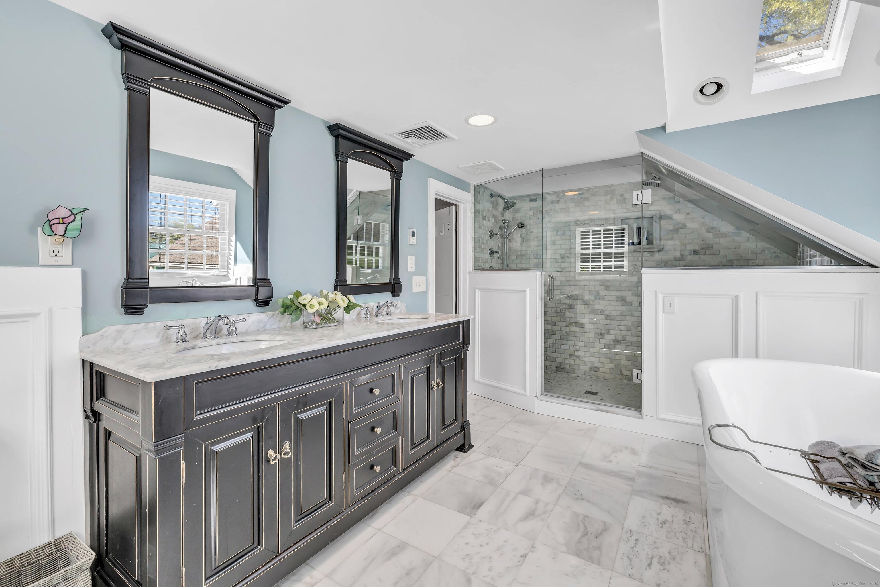 385 Brookside, Fairfield, Connecticut 06824