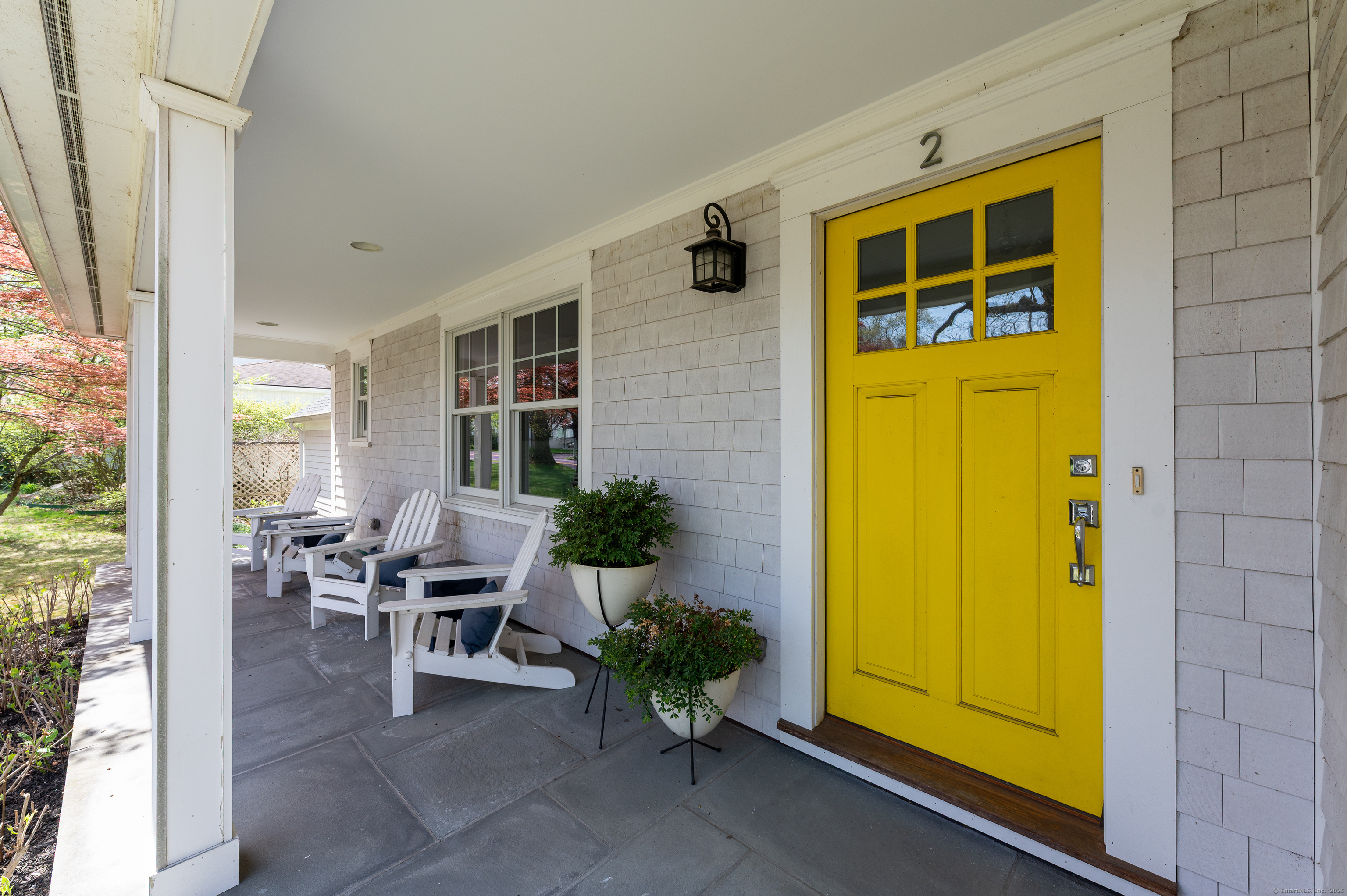 2 Lakeview, Greenwich, Connecticut 06878