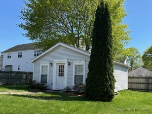 Homes for sale in Madison, CT | 126 Bradley Rd #3, Madison, CT 06443 | MLS# 24091955