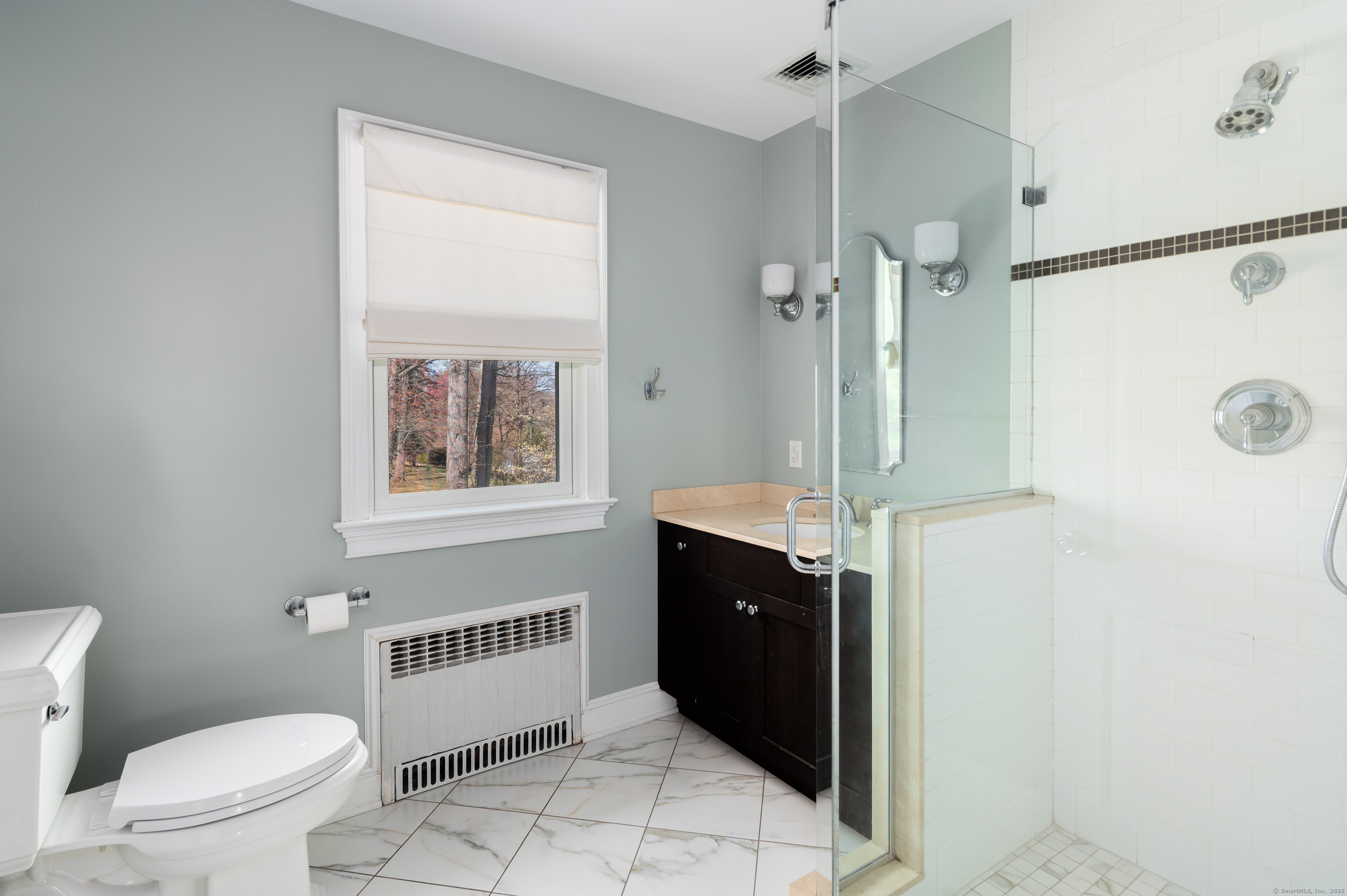2 Lakeview, Greenwich, Connecticut 06878