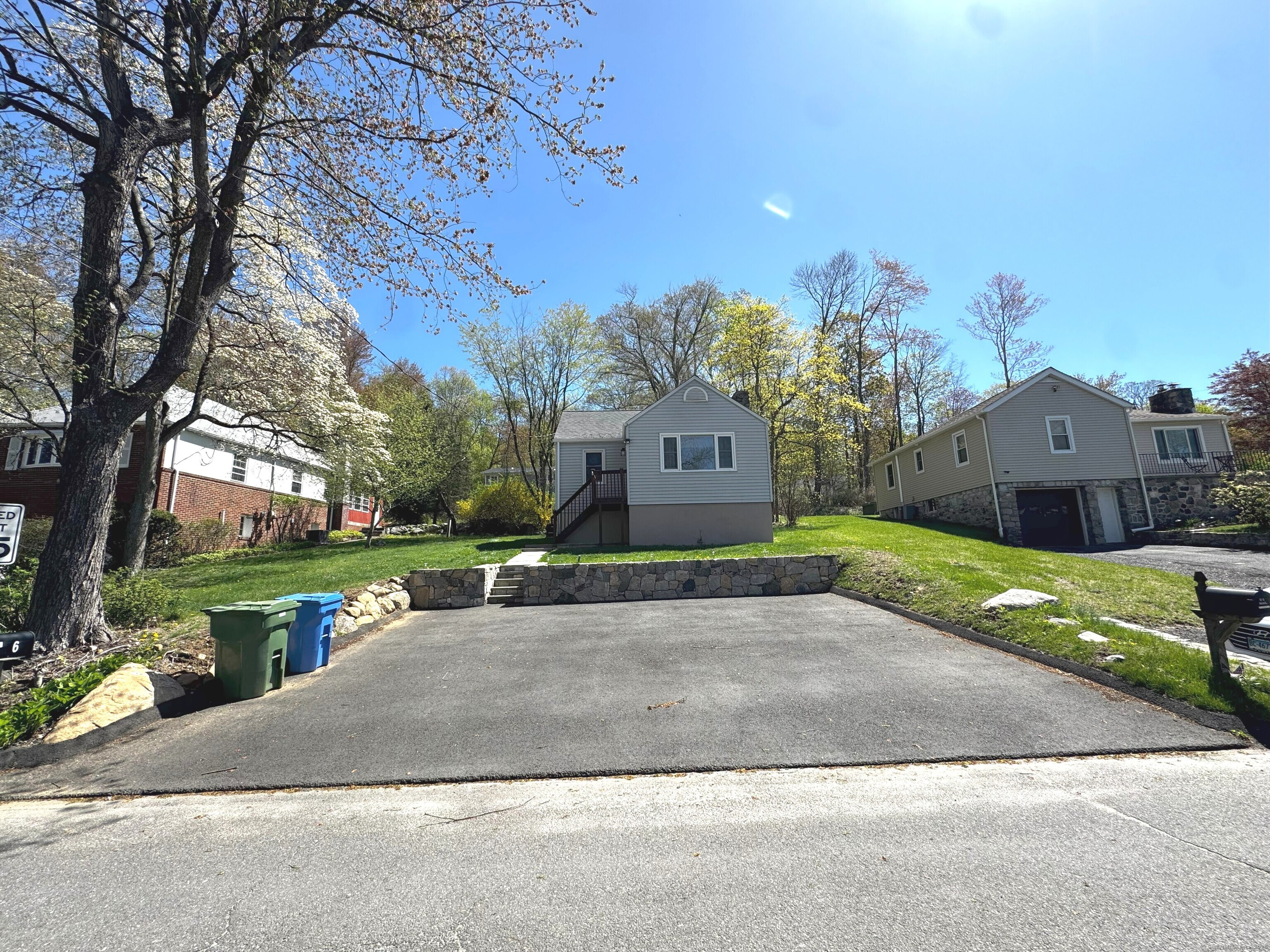 6 Fulton, New Fairfield, Connecticut 06812
