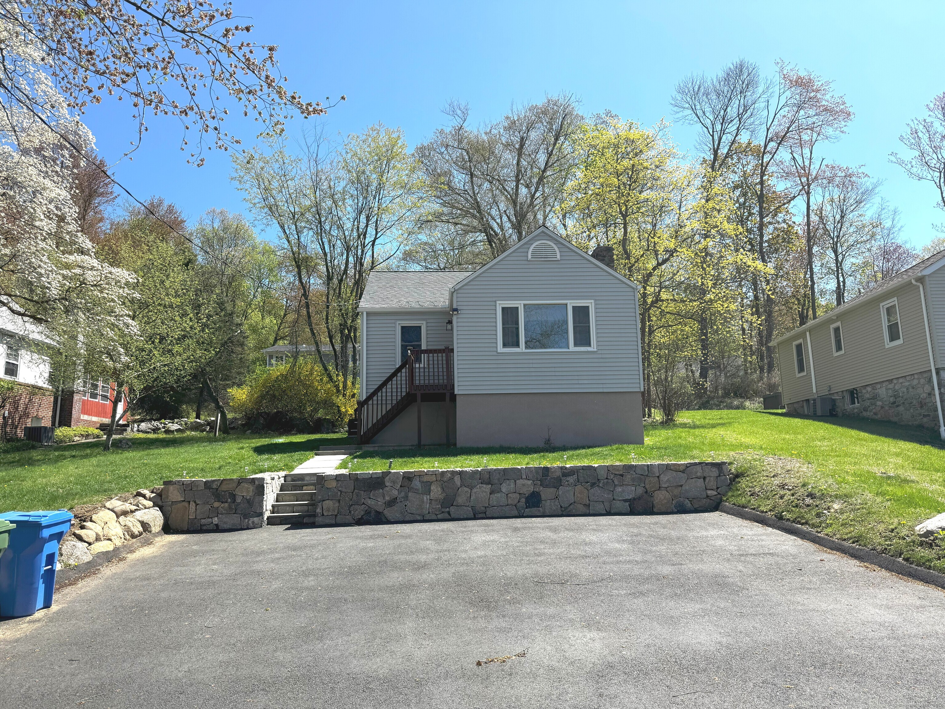 6 Fulton, New Fairfield, Connecticut 06812