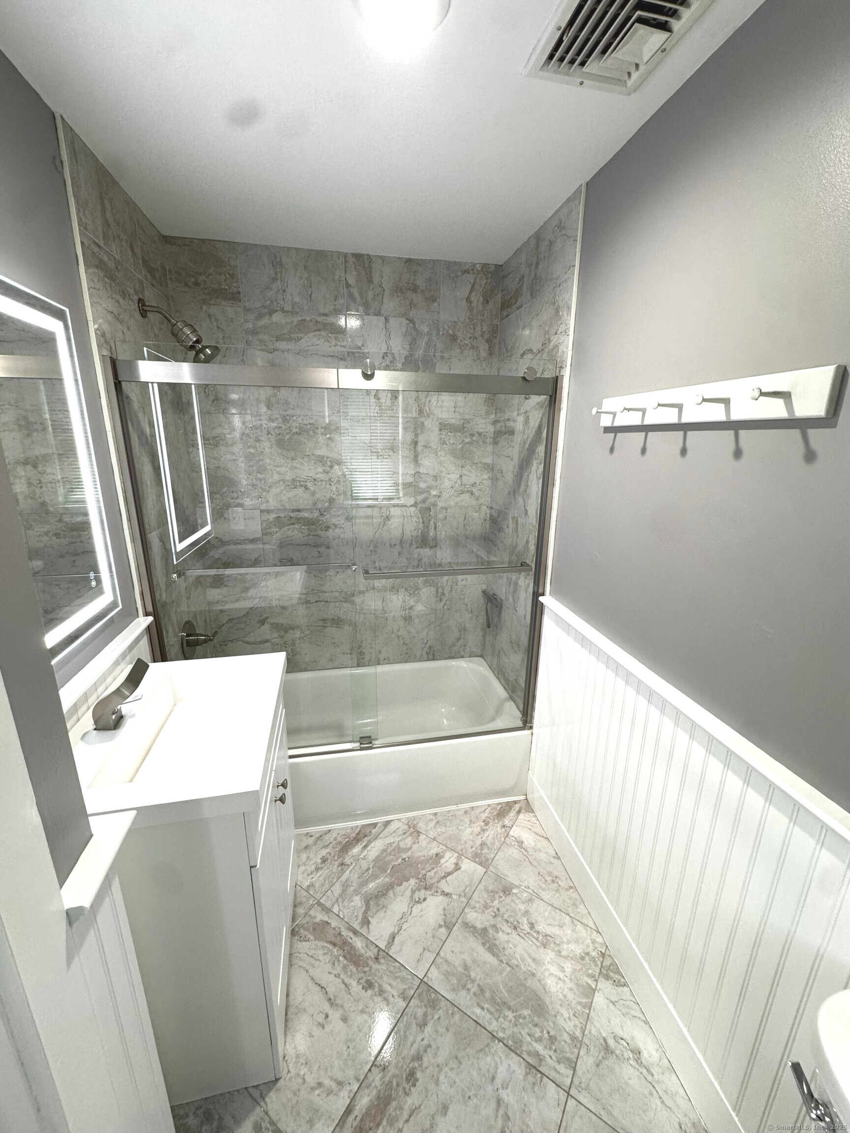 6 Fulton, New Fairfield, Connecticut 06812