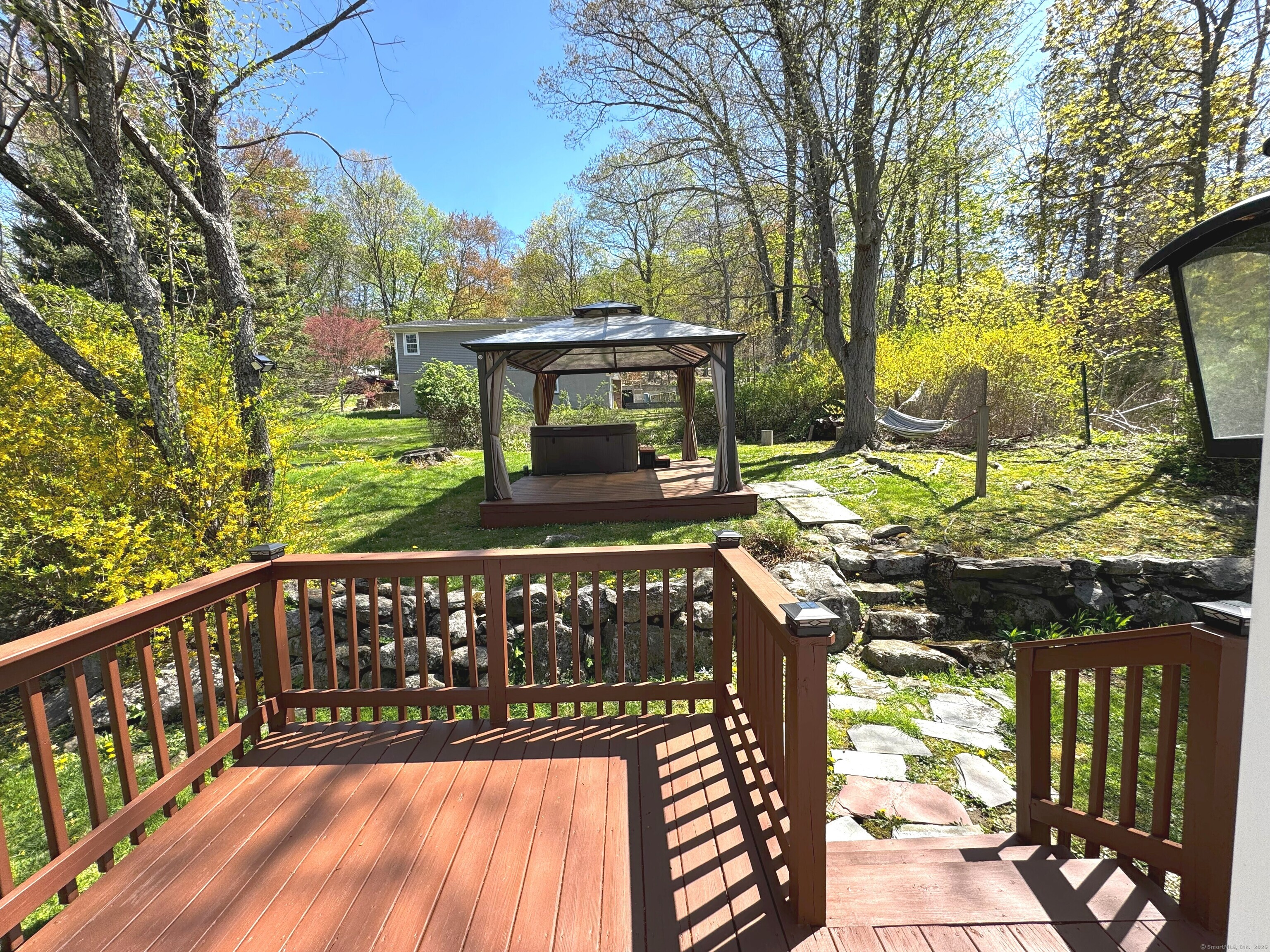 6 Fulton, New Fairfield, Connecticut 06812