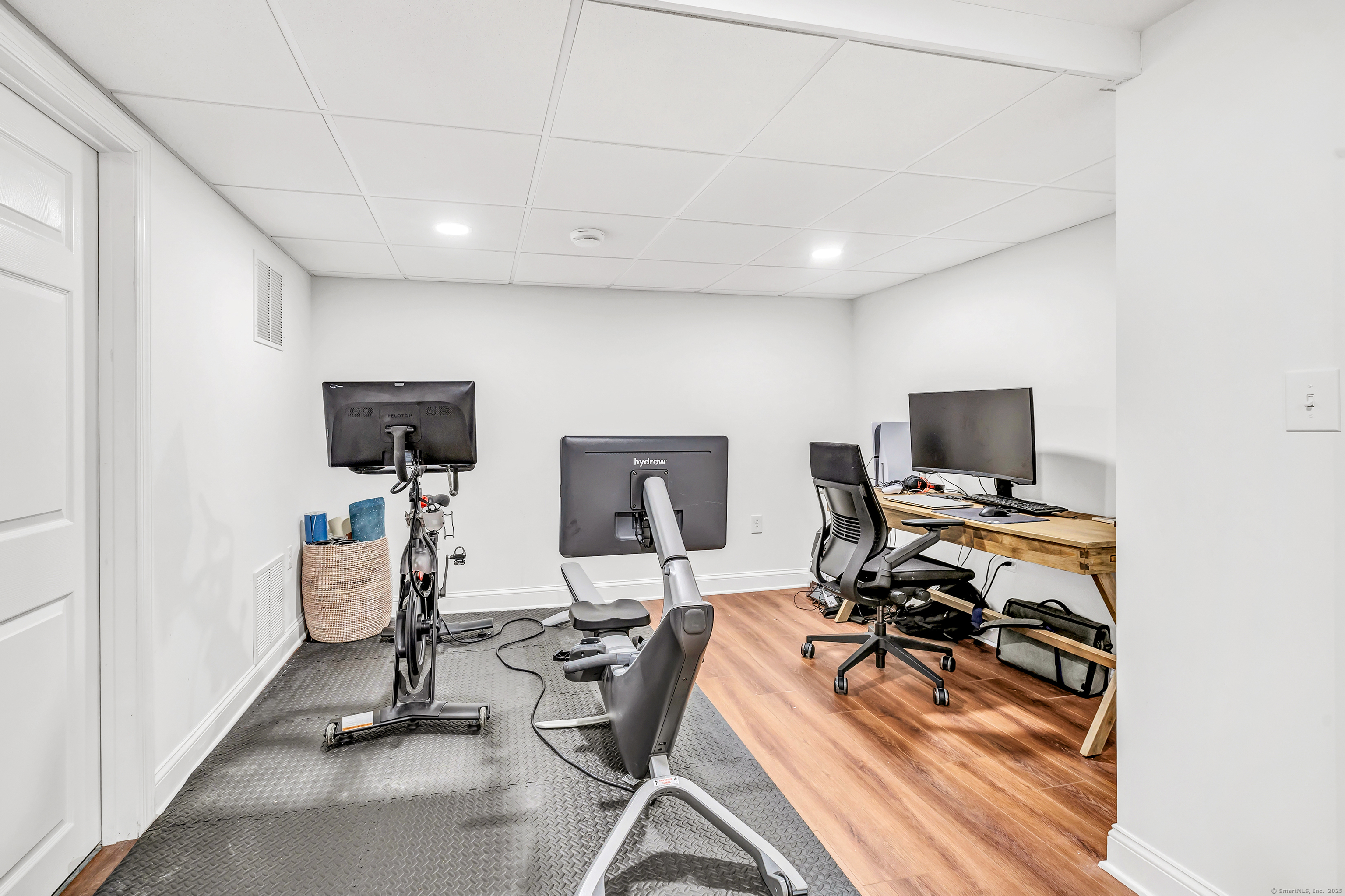 1115 Galloping Hill, Fairfield, Connecticut 06824