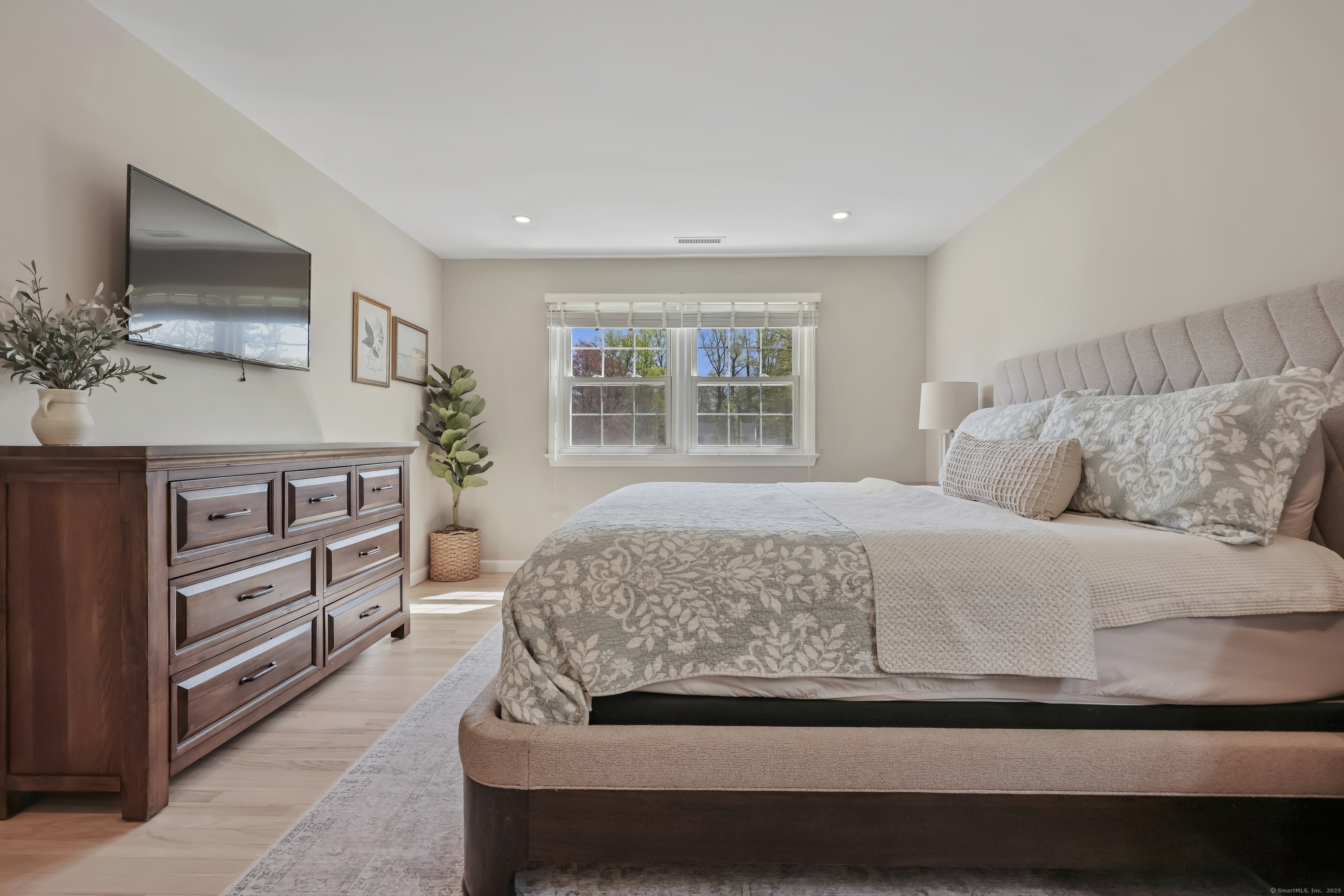 4 Duffys, Darien, Connecticut 06820