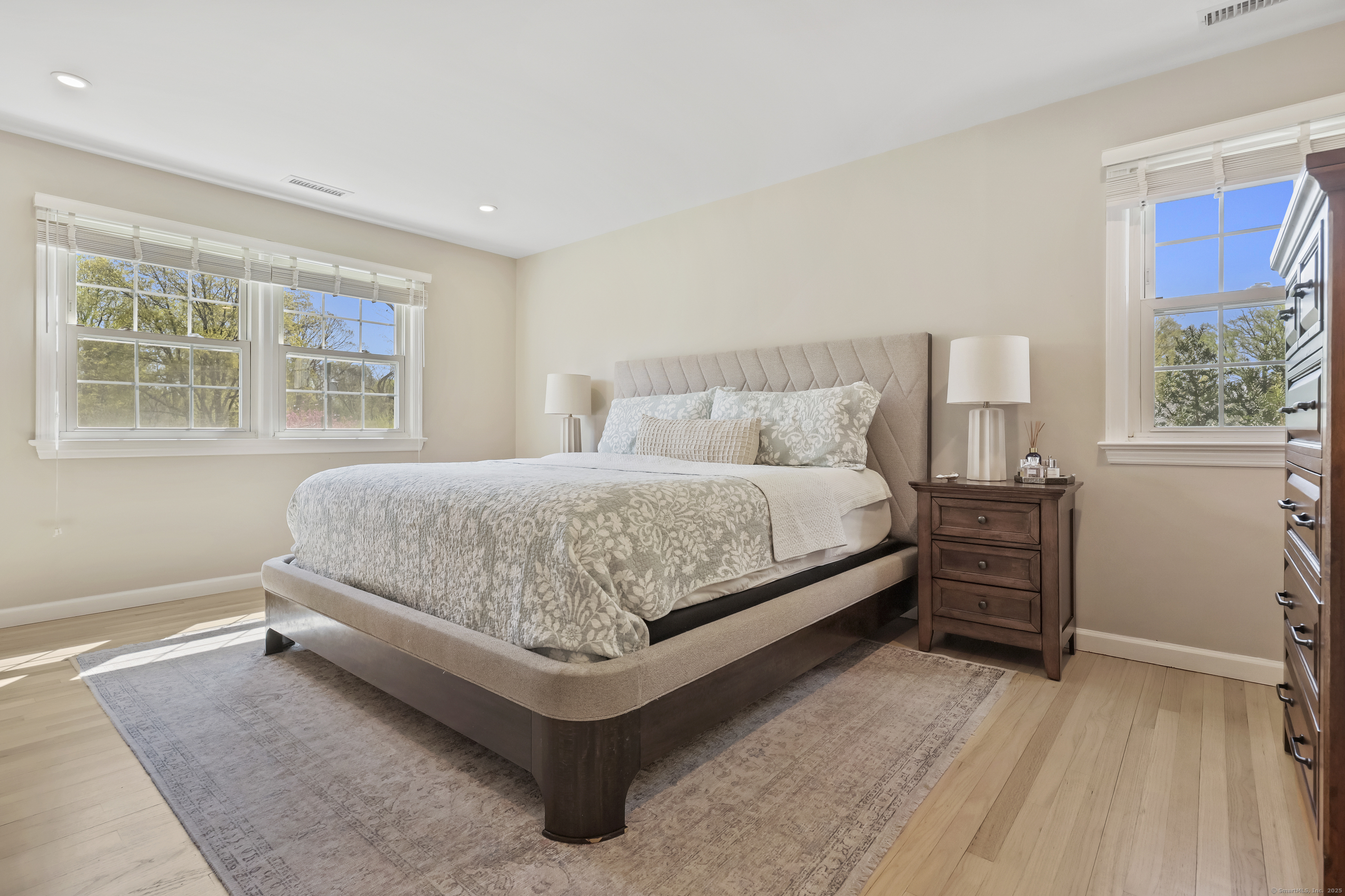 4 Duffys, Darien, Connecticut 06820