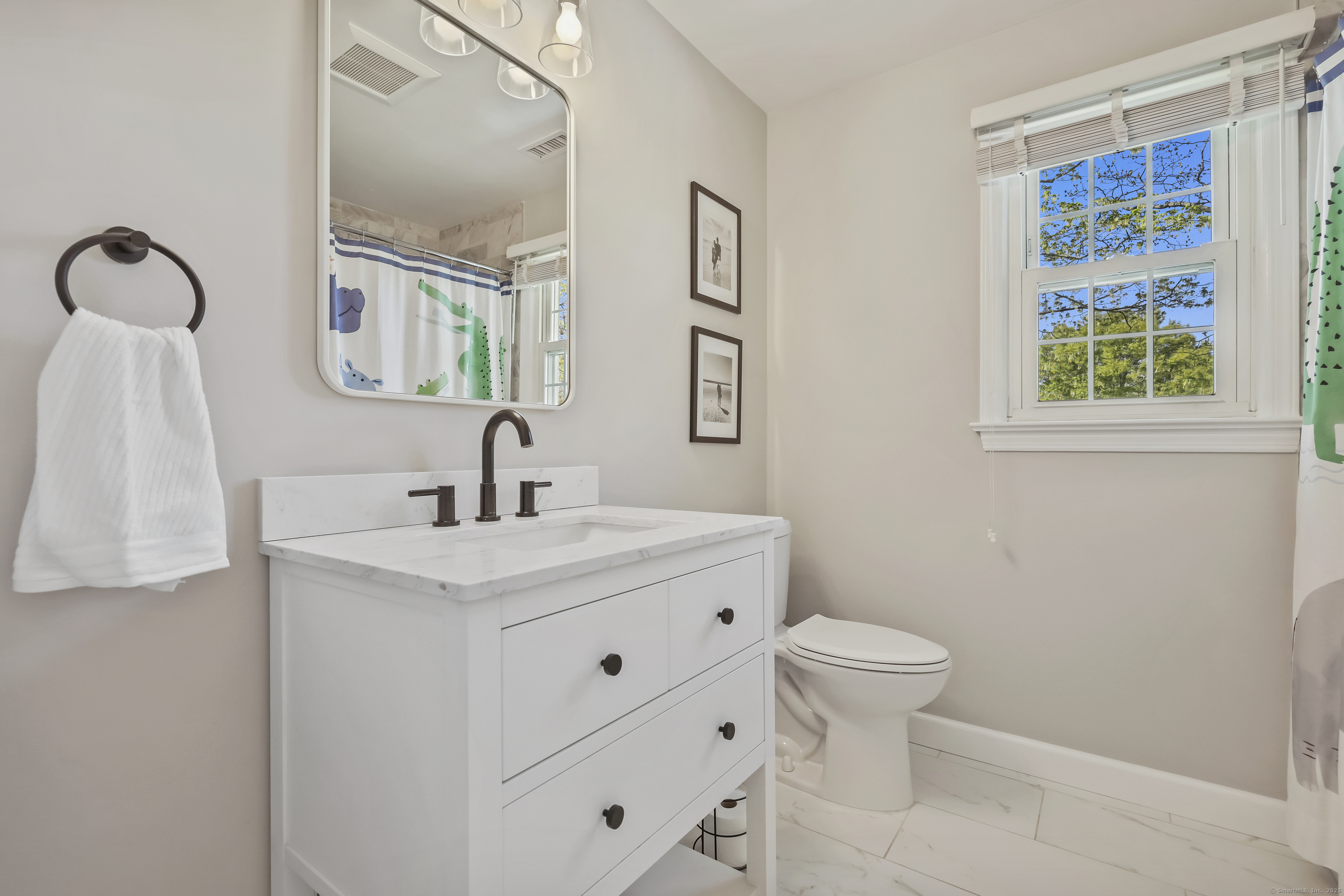 4 Duffys, Darien, Connecticut 06820